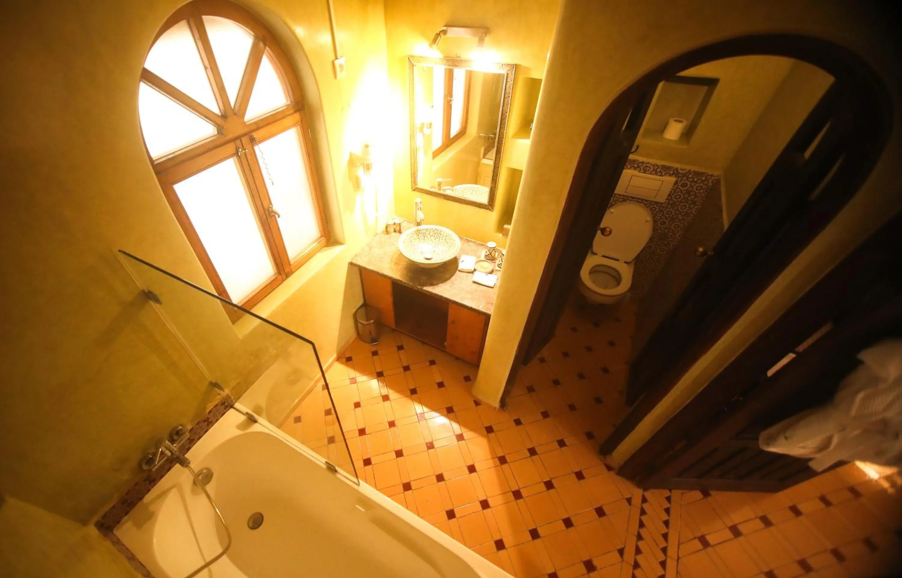 Toilet in Riad Perle D'Eau
