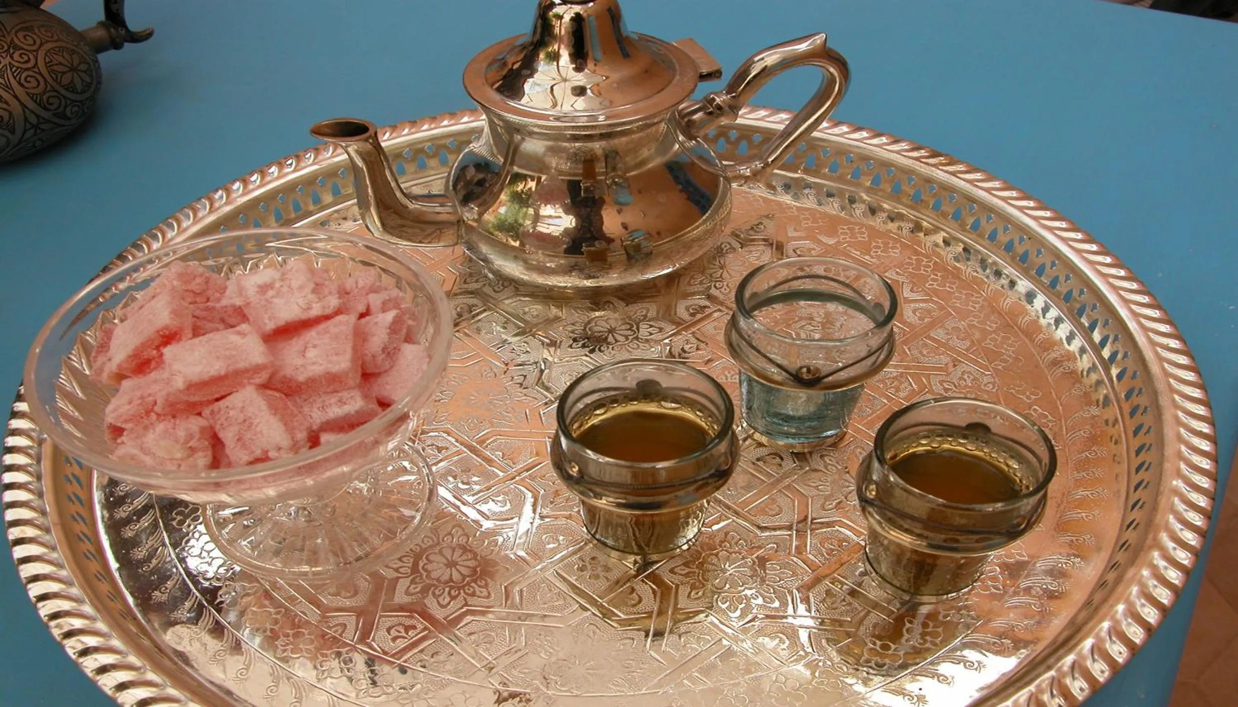 Restaurant/places to eat in Kasbah Iswan