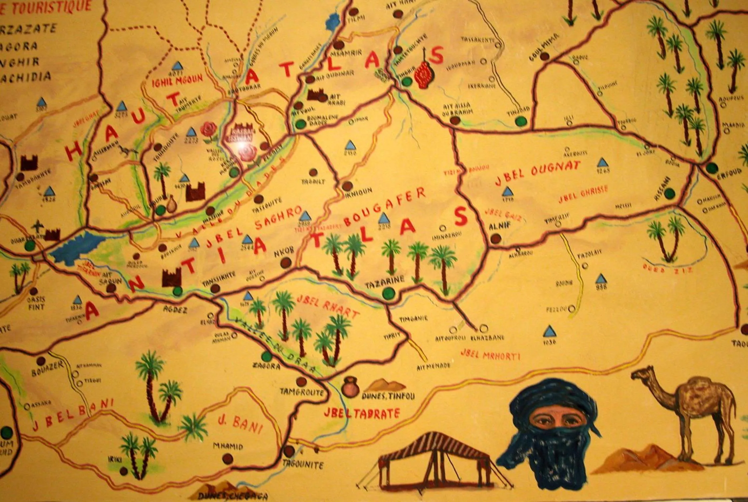 Area and facilities in Kasbah Iswan