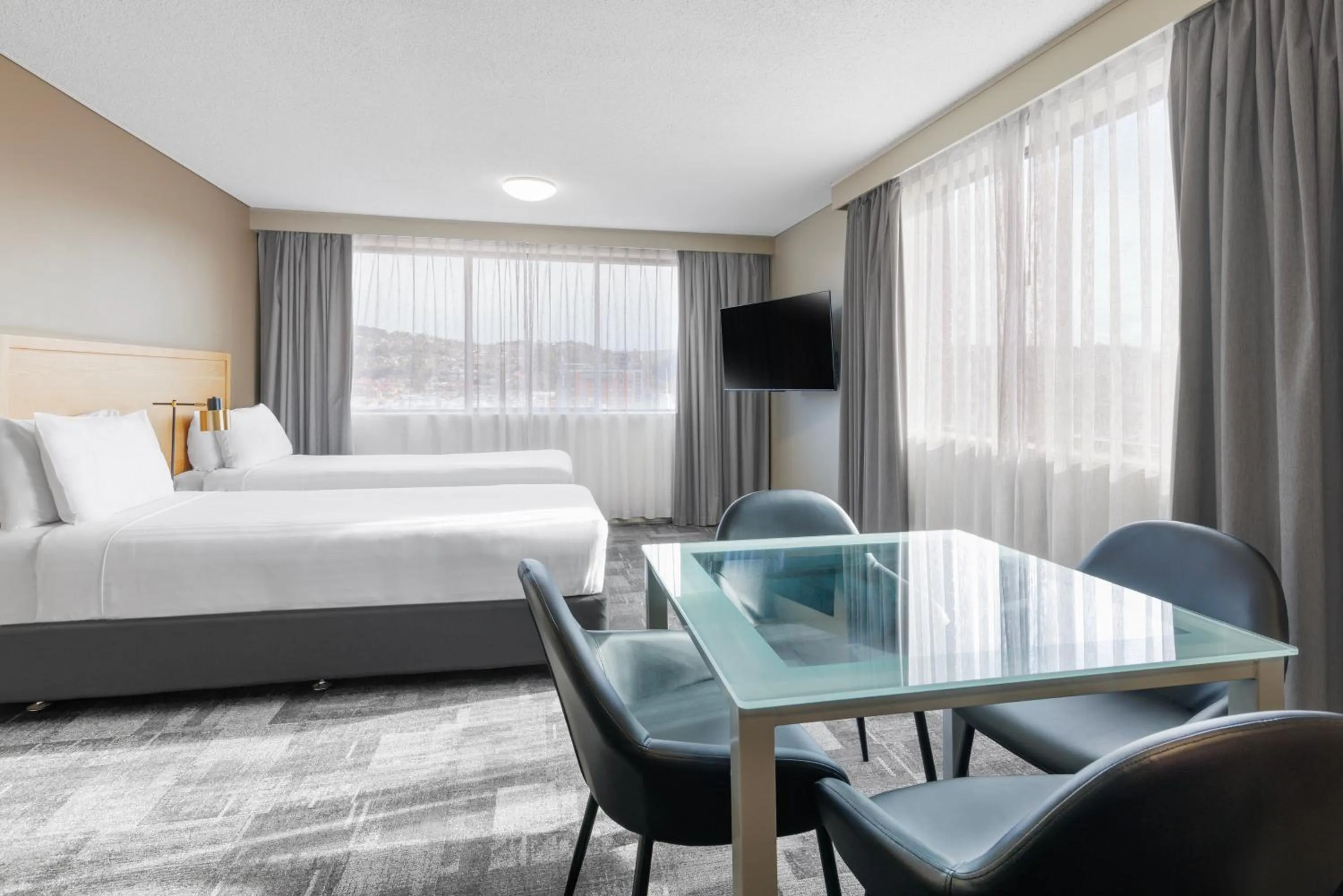 Bed in Best Western Plus Launceston