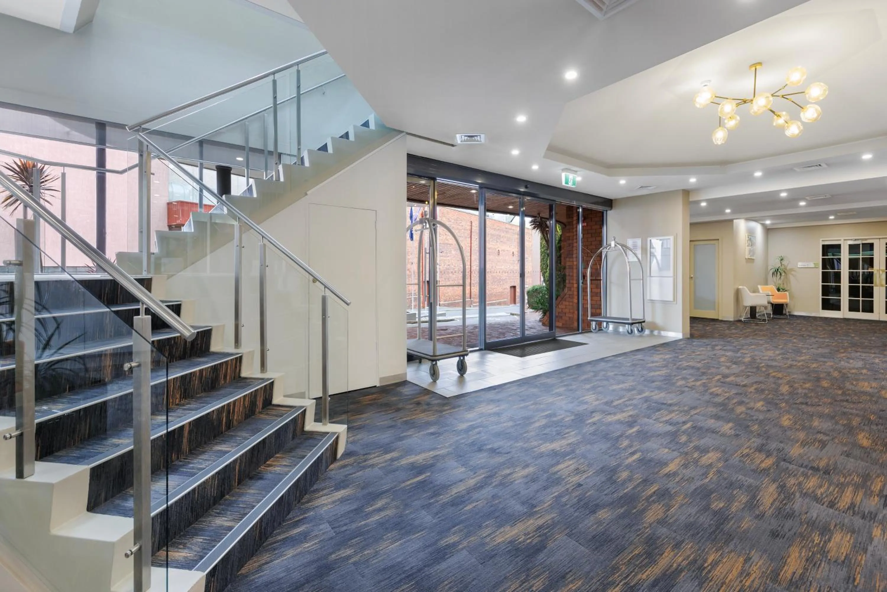 Lobby or reception in Best Western Plus Launceston