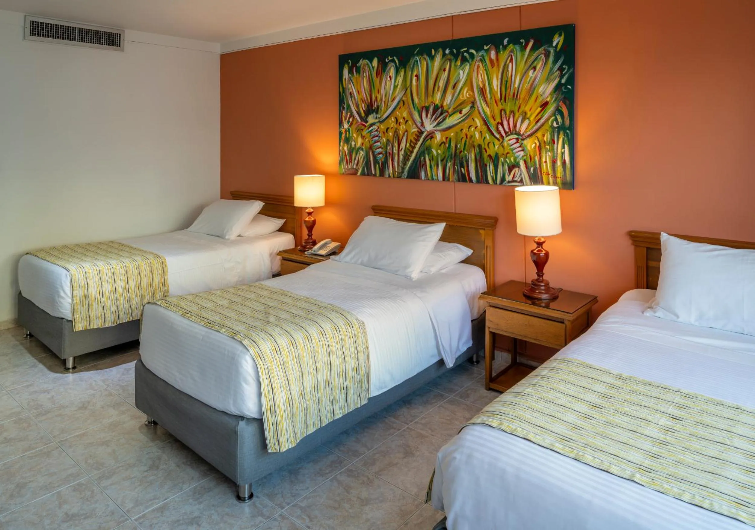 Photo of the whole room, Bed in Hotel Arena Blanca by Dorado