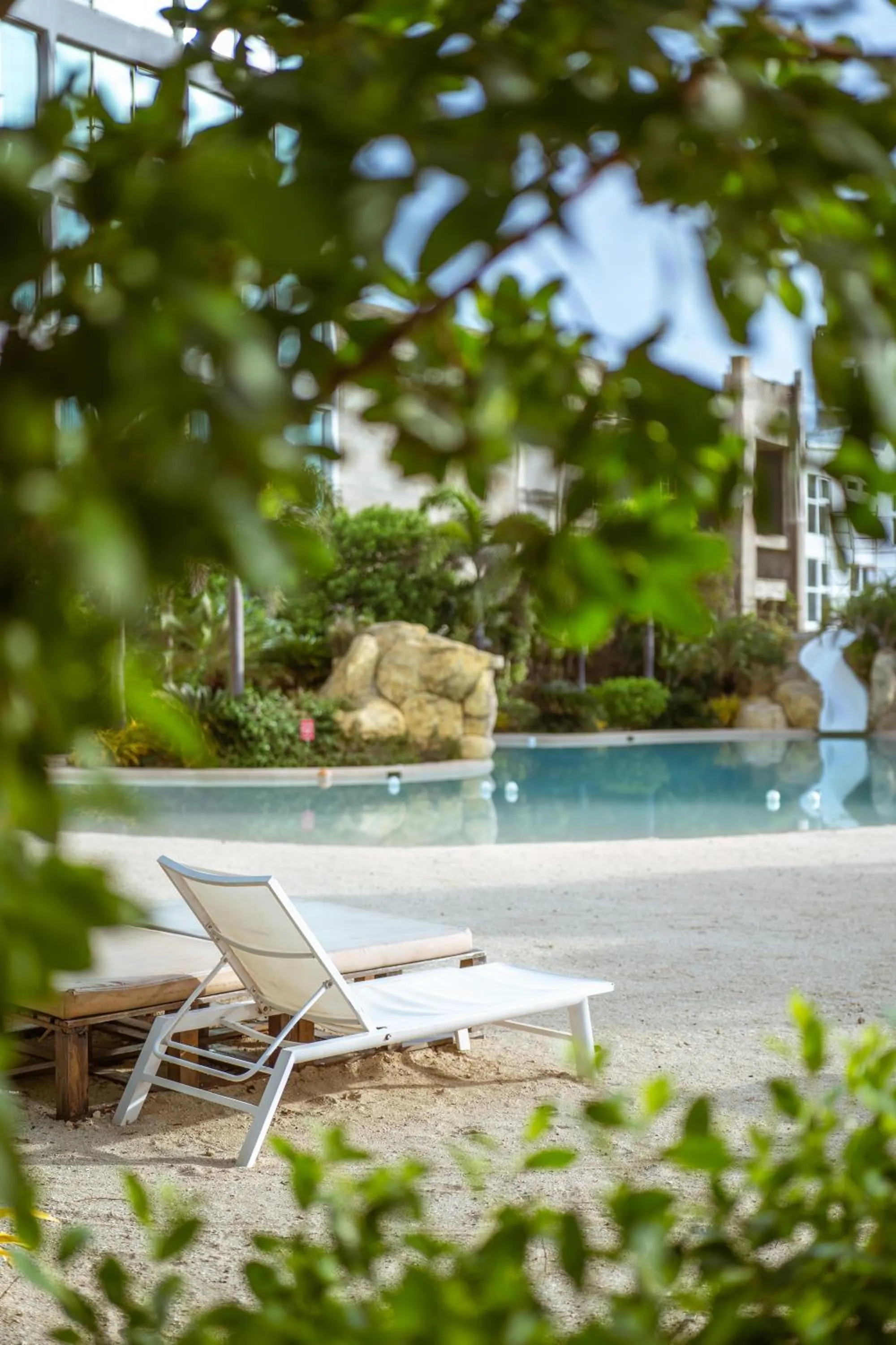 Swimming pool in Hotel Arena Blanca by Dorado