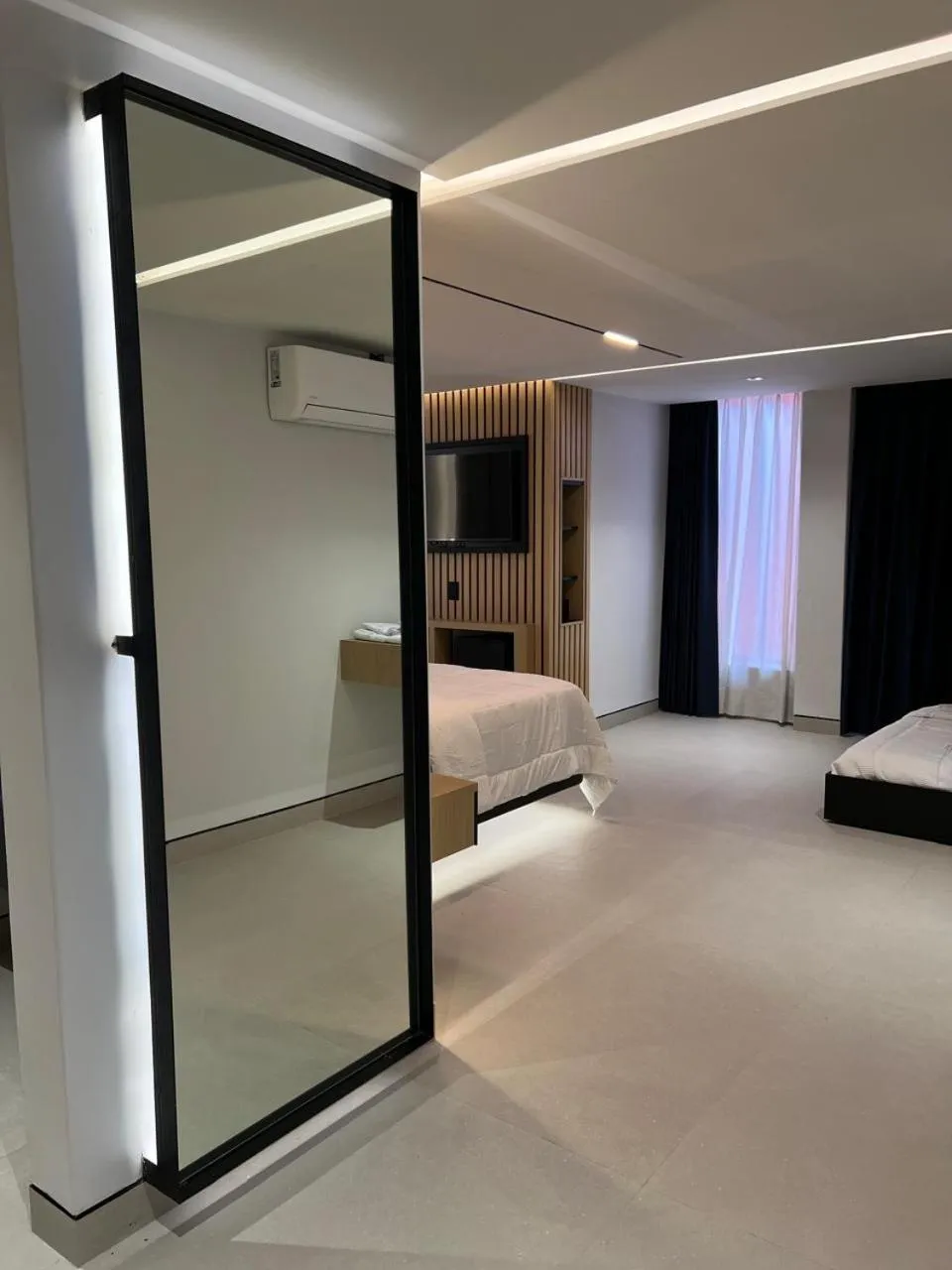 Photo of the whole room, Bed in Hotel Lepanto Reforma