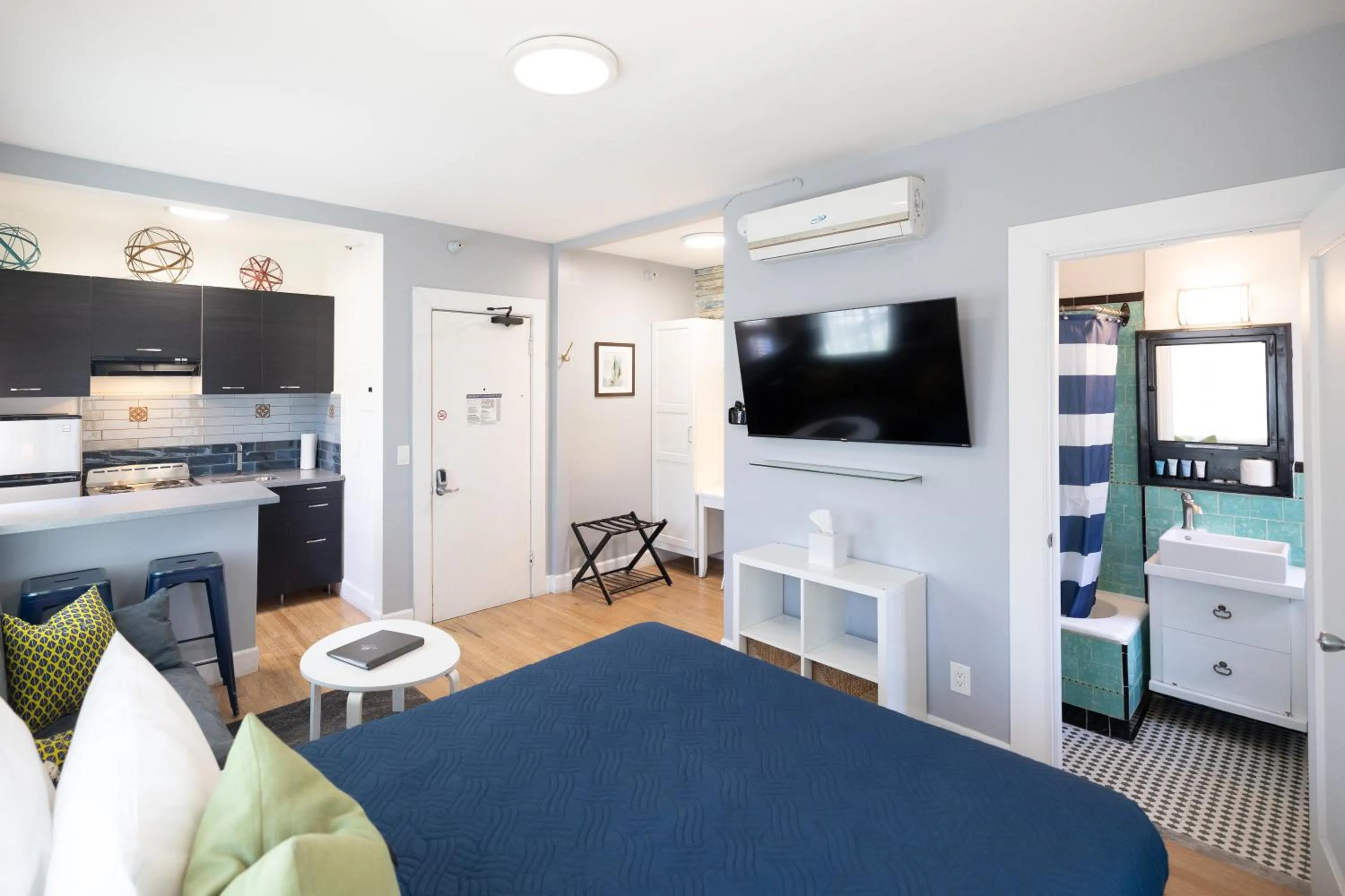 Bed in Broadlind Hotel