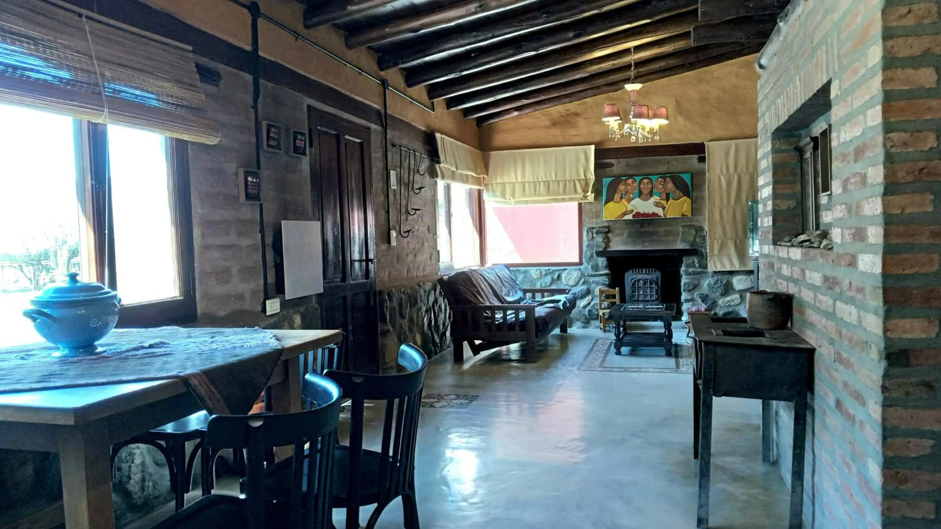 Living room in Miraluna Bodega Boutique