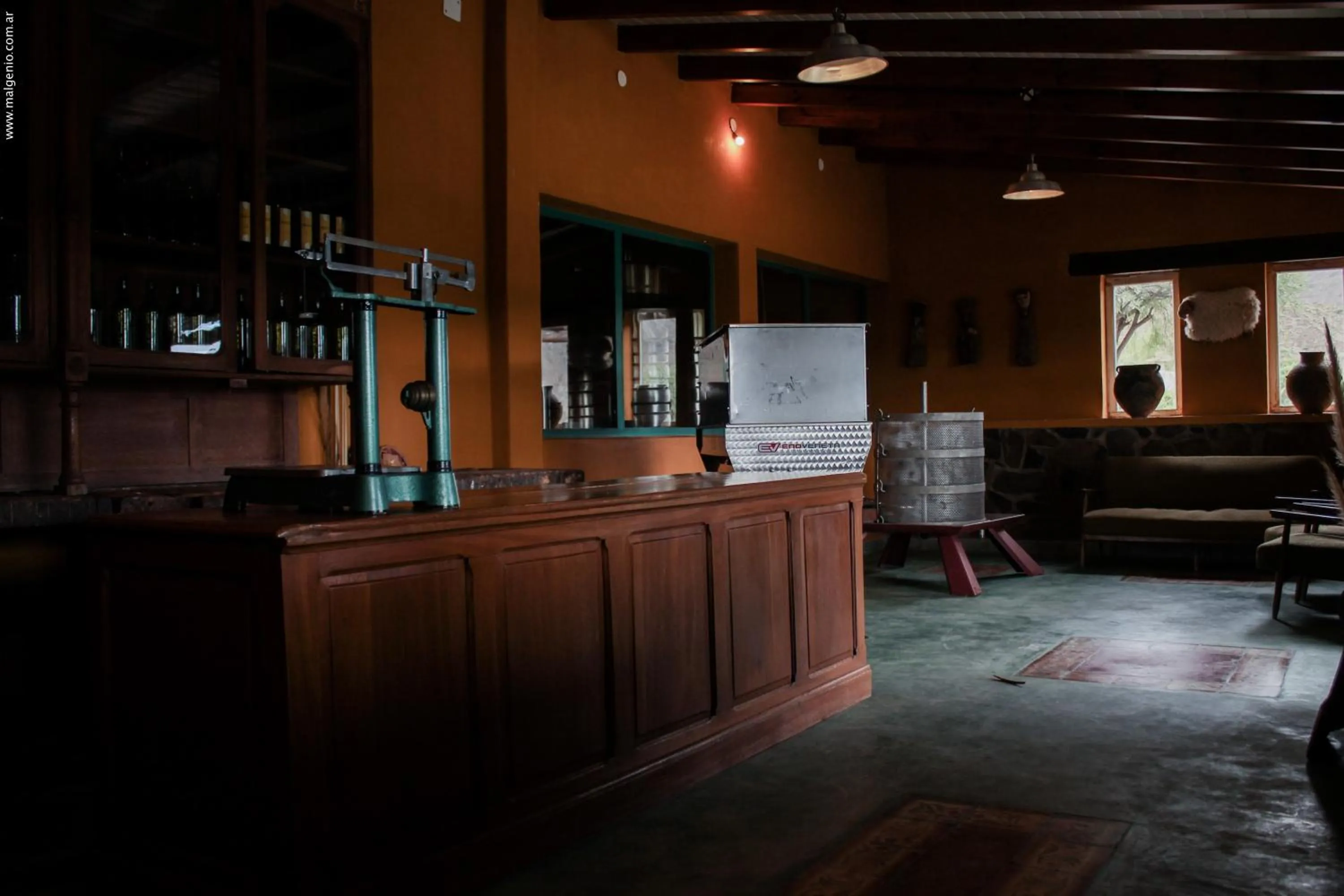 On-site shops in Miraluna Bodega Boutique