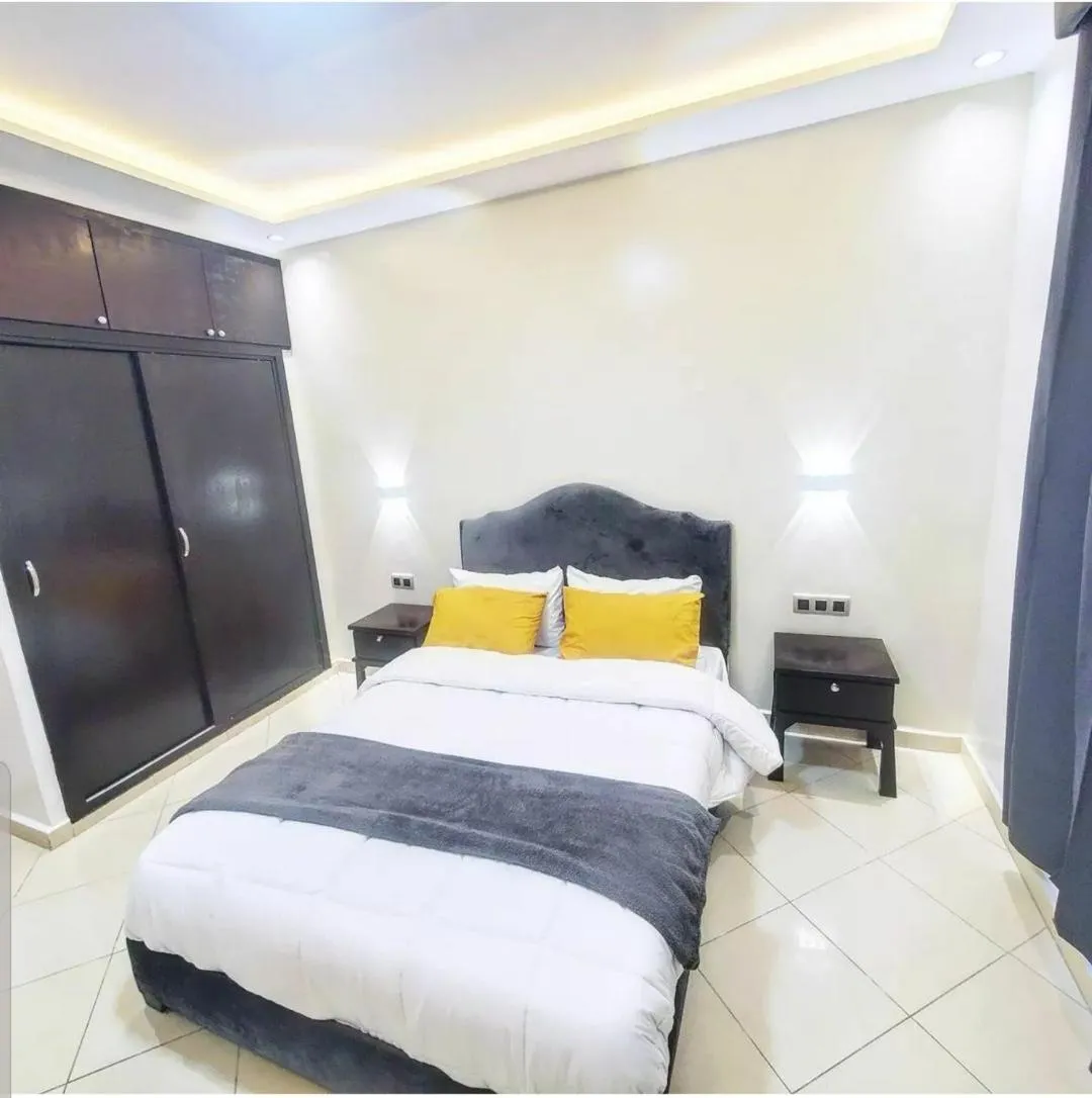 Bed in Modern Flat with sea view