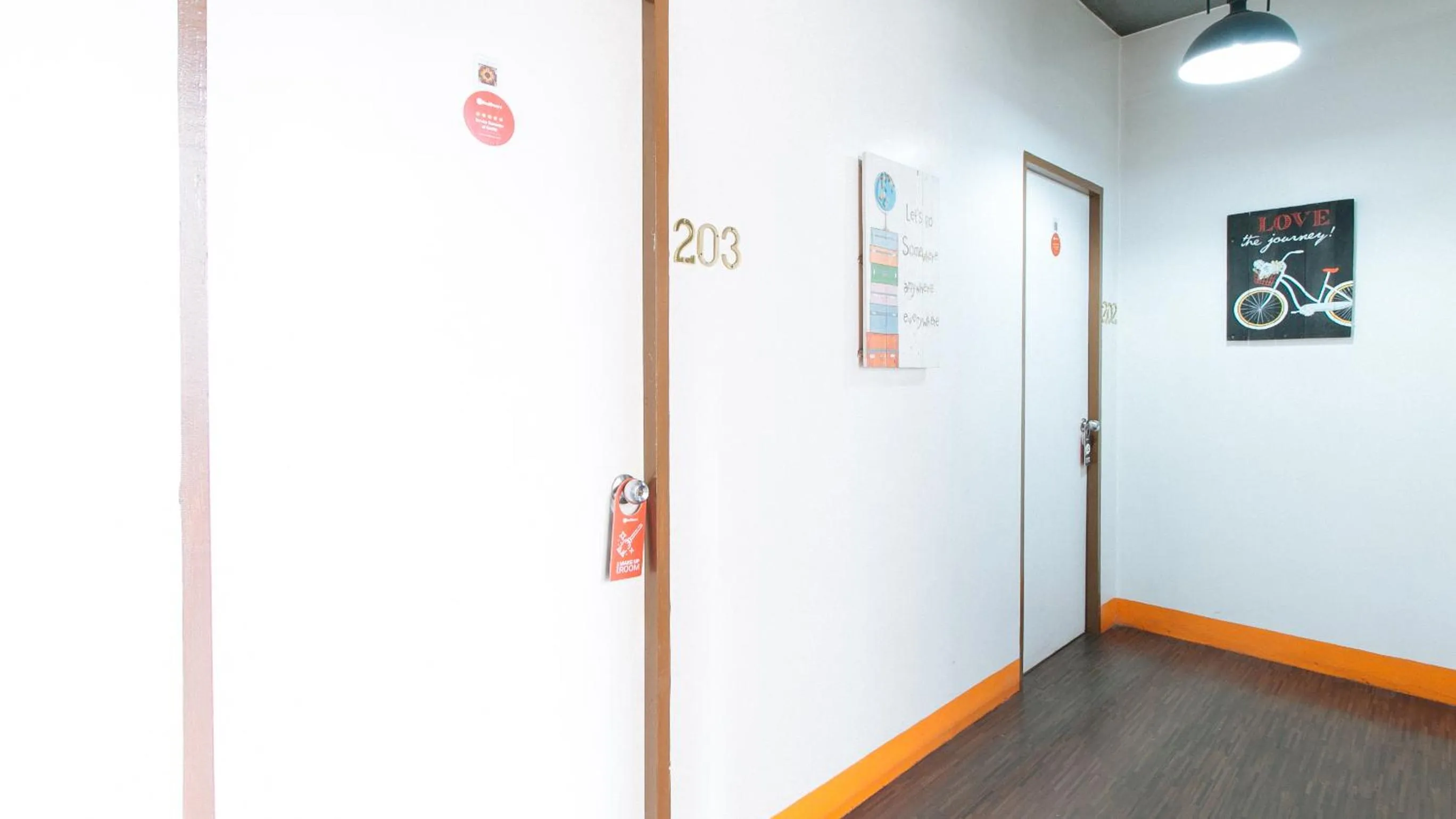 Property building in RedDoorz near Quirino Station Manila