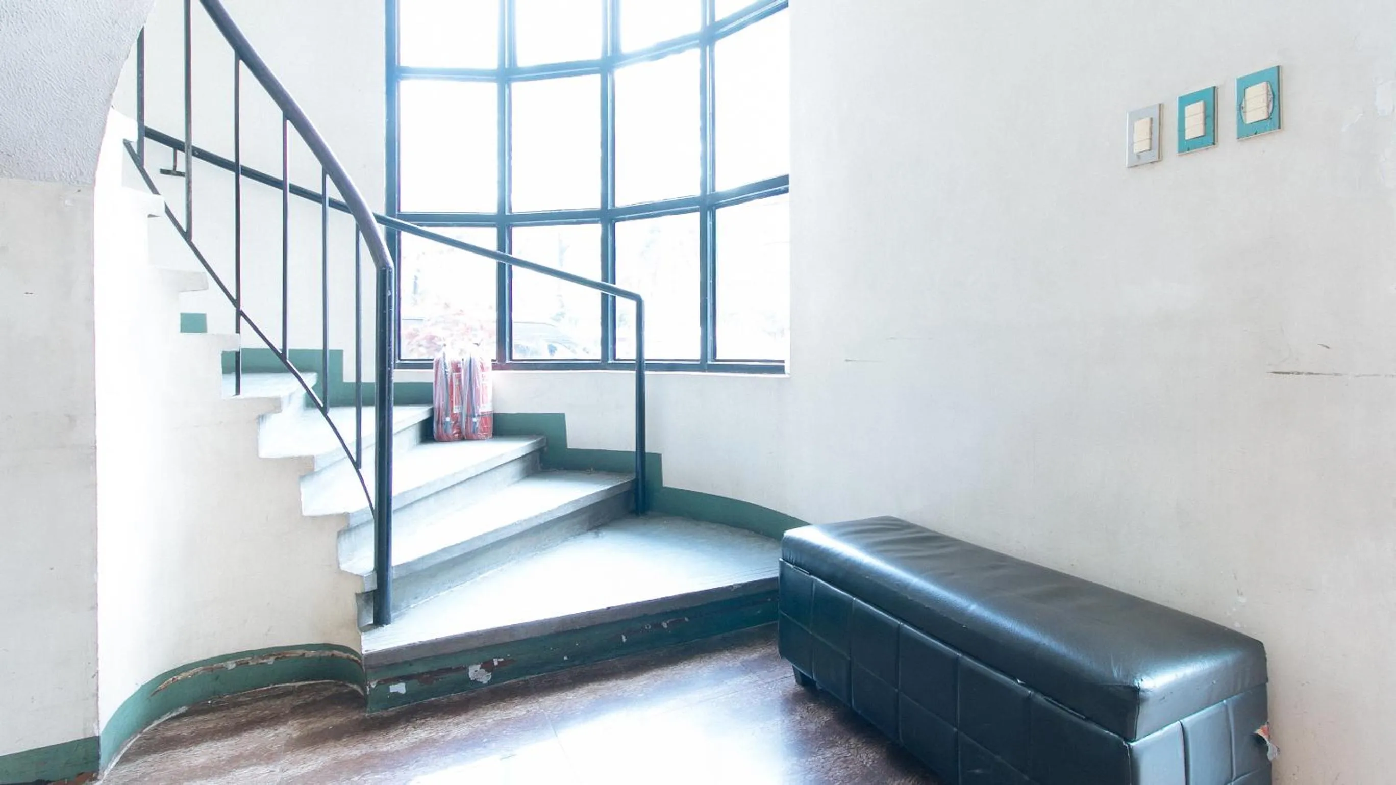 Floor plan in RedDoorz near Quirino Station Manila