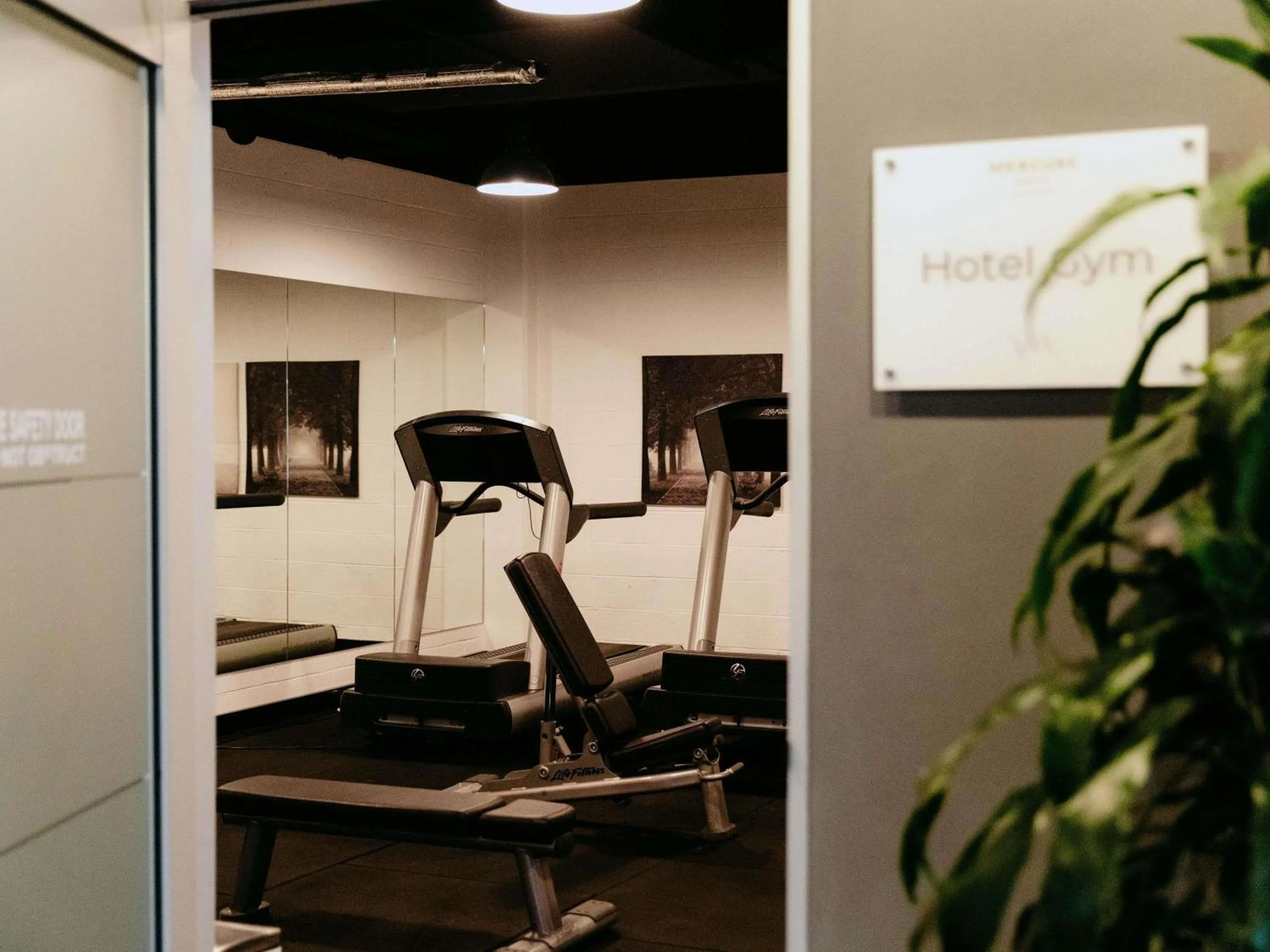 Fitness centre/facilities in Mercure Sydney Parramatta