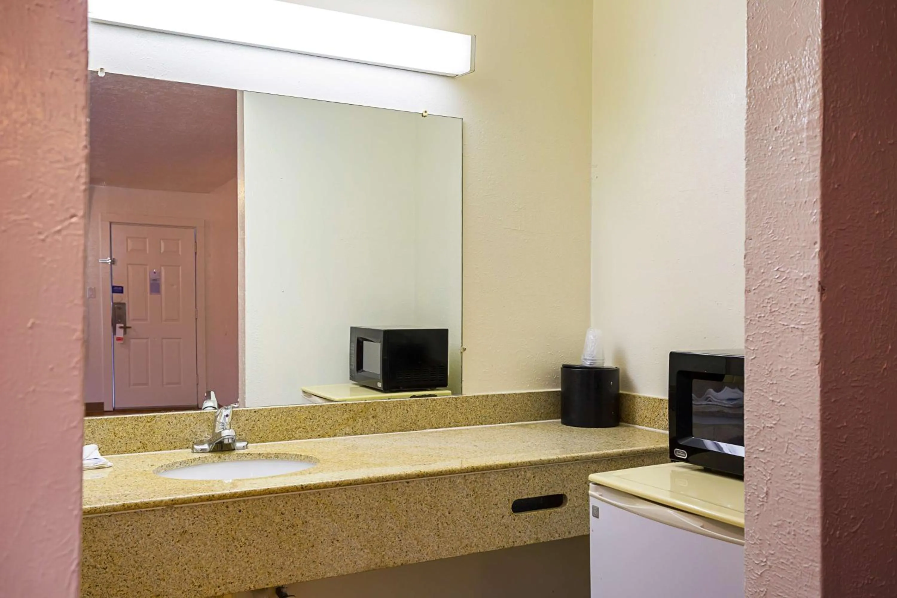 Bathroom in Motel 6-Madisonville, TX