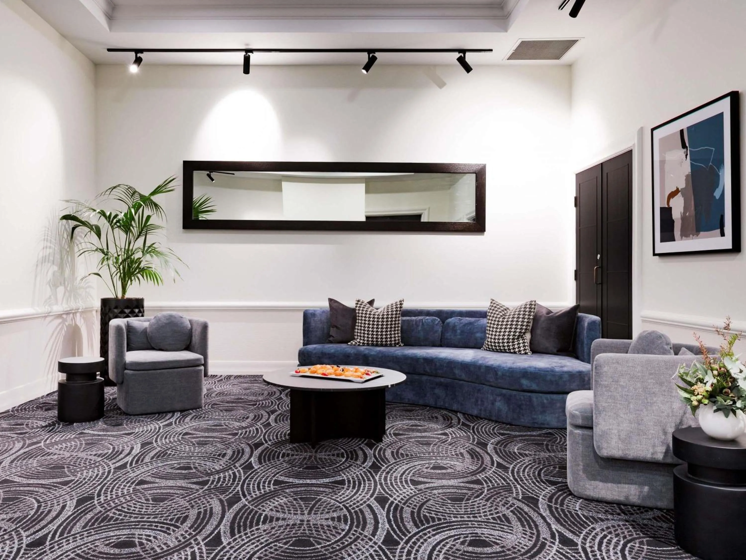 Meeting/conference room in Novotel Melbourne Glen Waverley