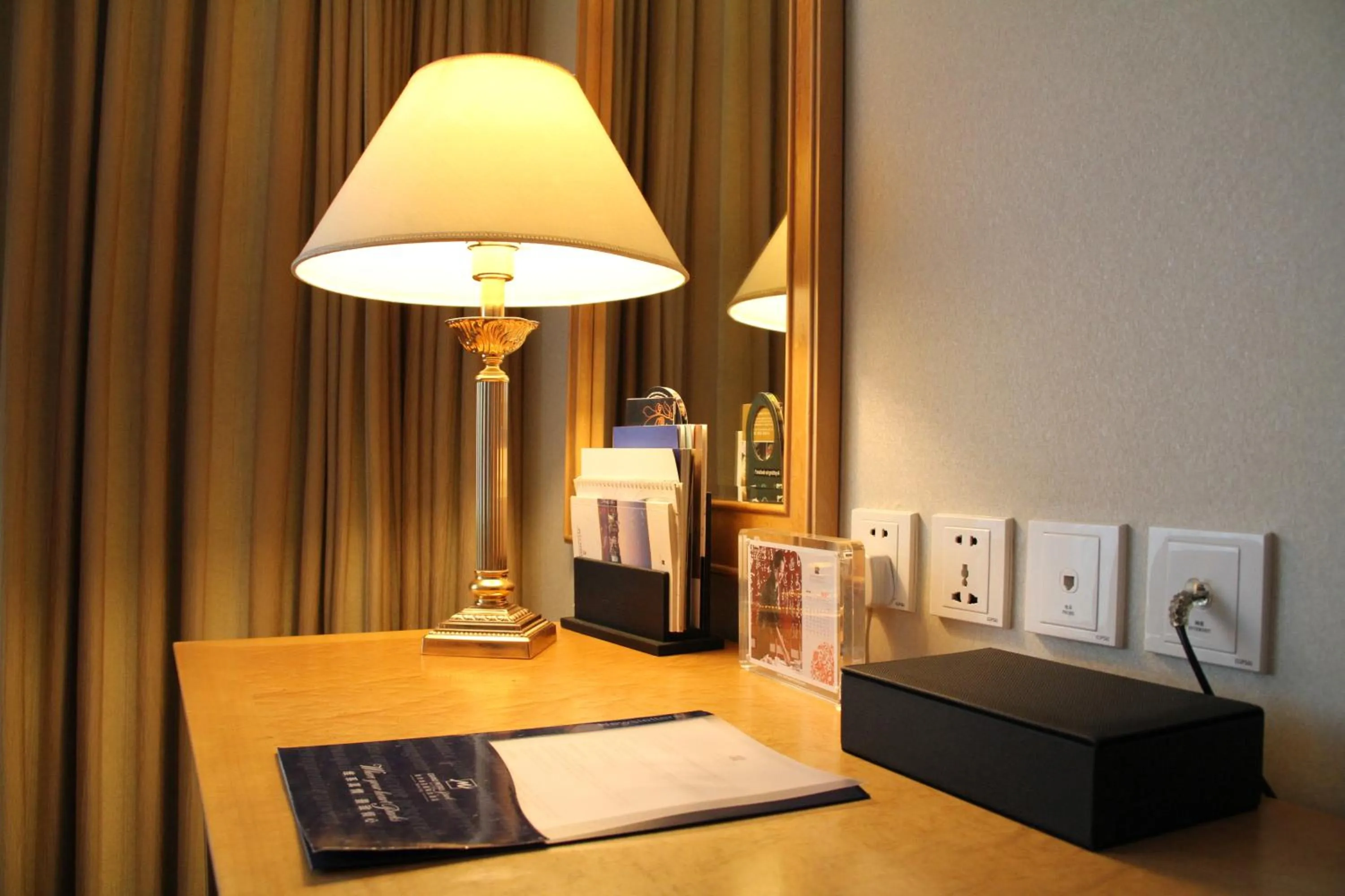 Seating area in Grand Metropark Hotel Nanjing