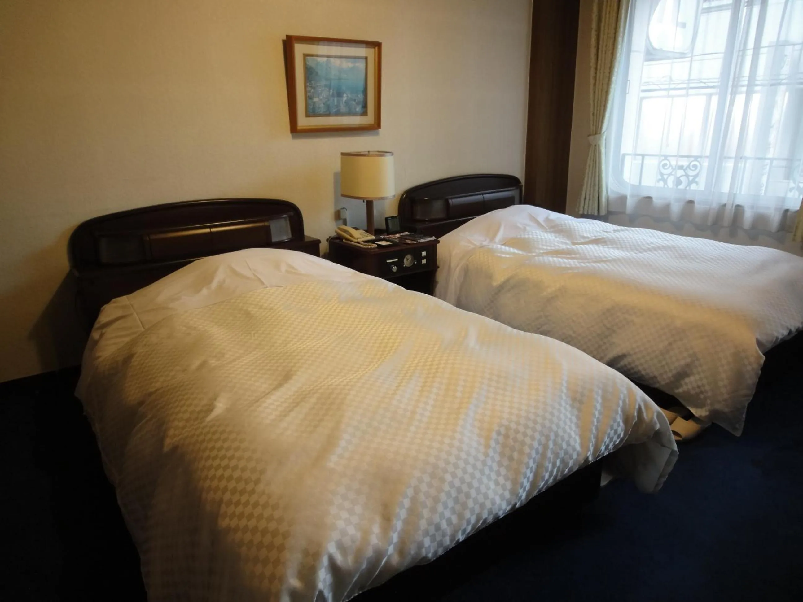 Day, Bed in Royal Hotel