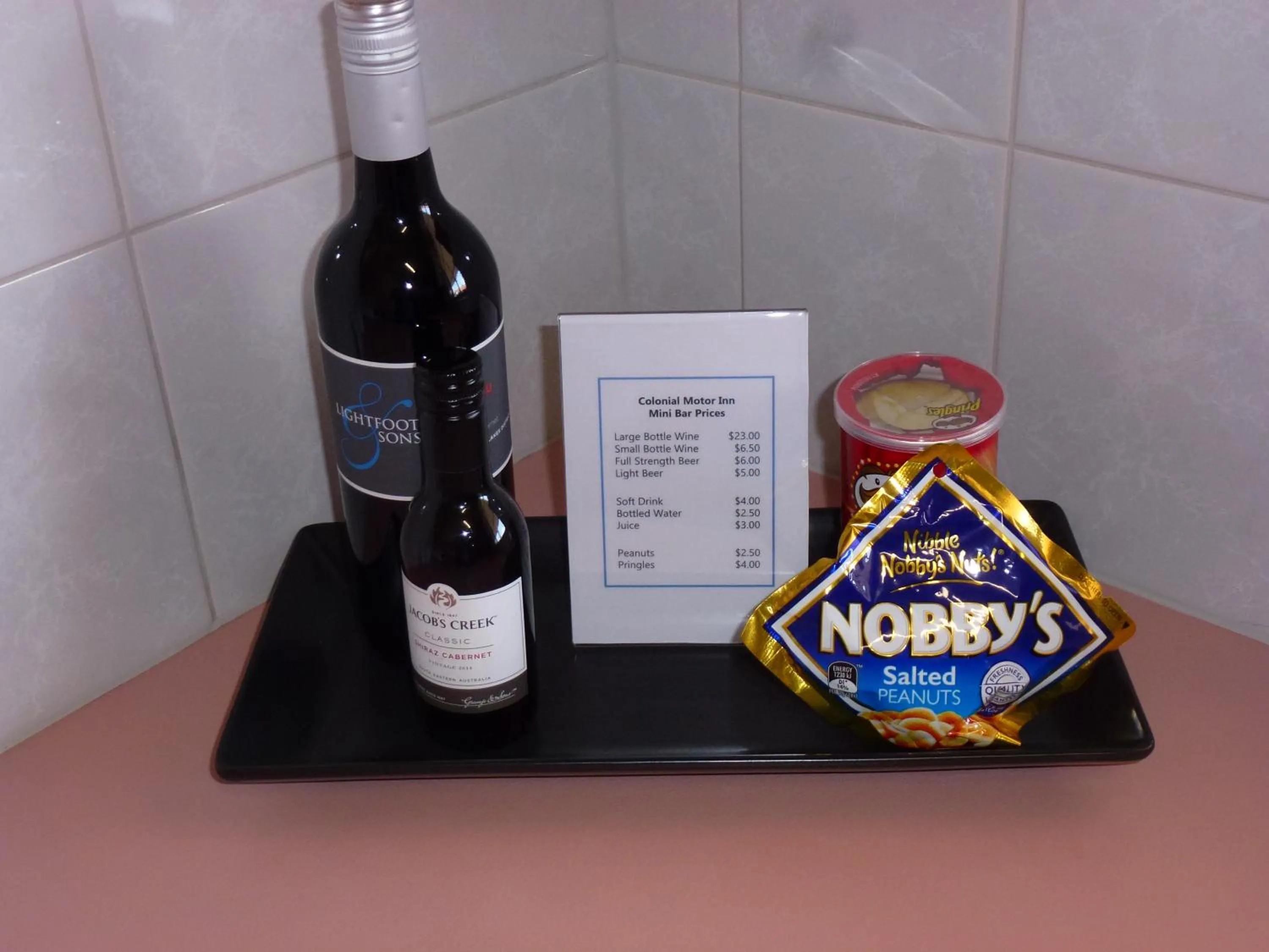 Food in Colonial Motor Inn Bairnsdale Golden Chain Property