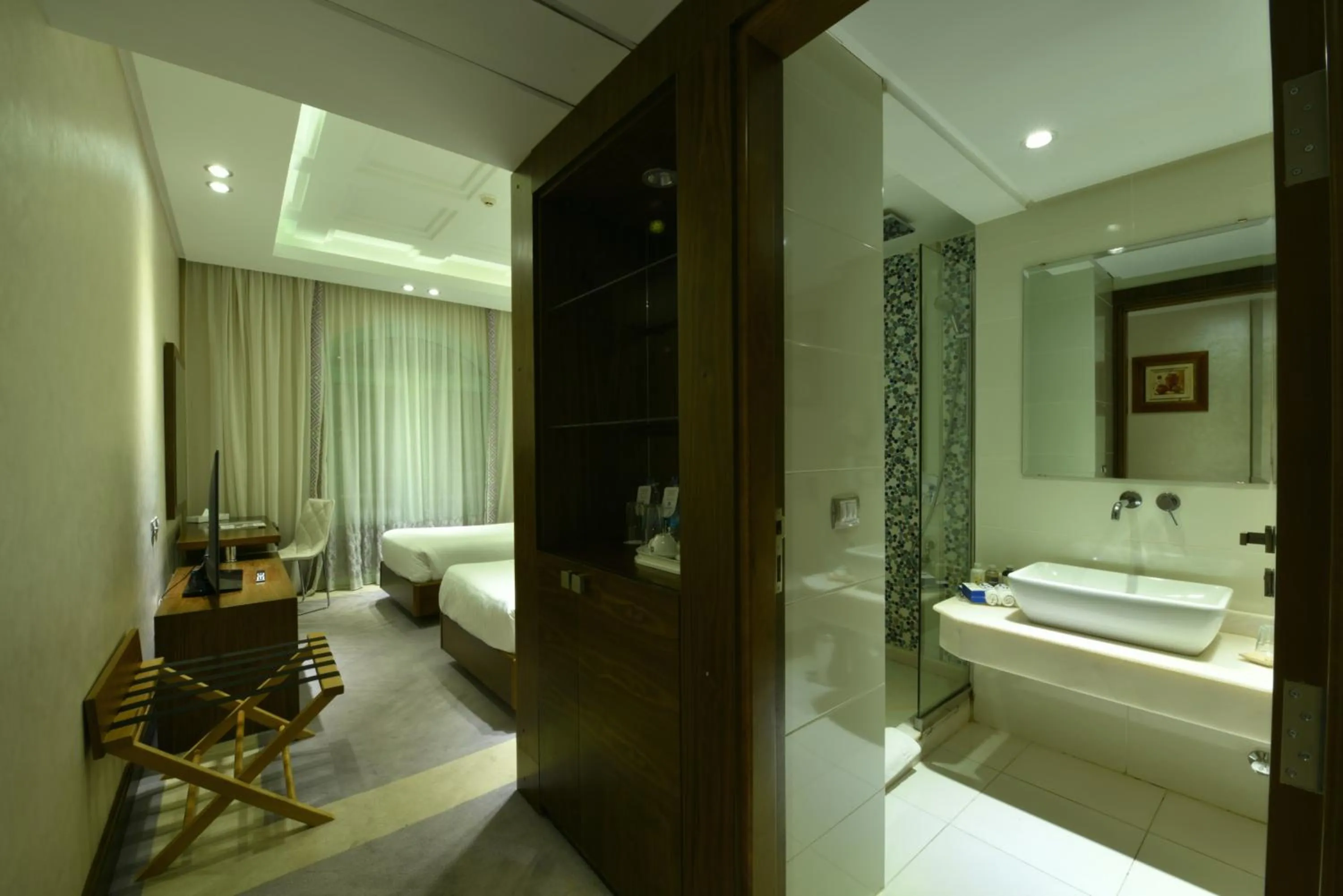 Photo of the whole room, Bed in Al Masa Hotel Nasr City