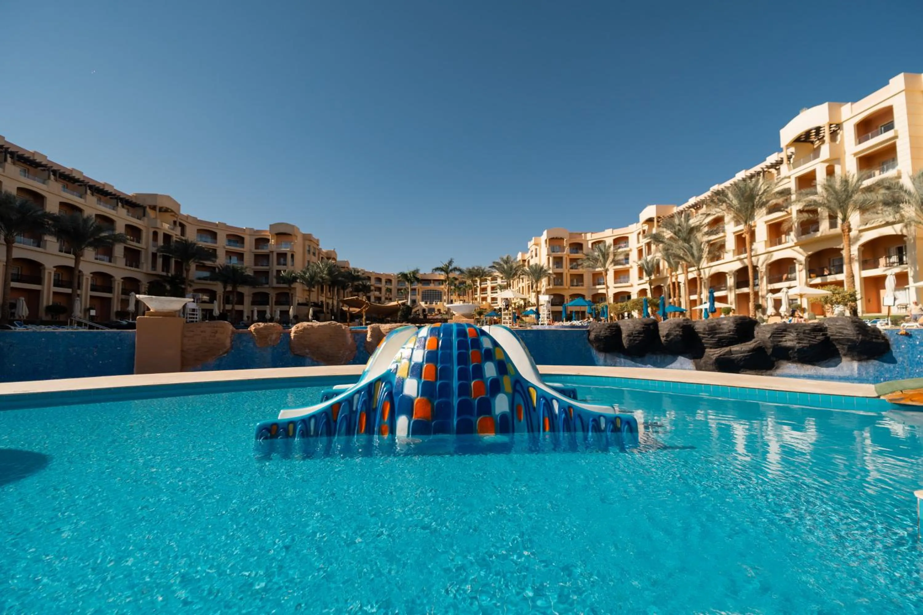 Swimming pool in Tropitel Sahl Hasheesh