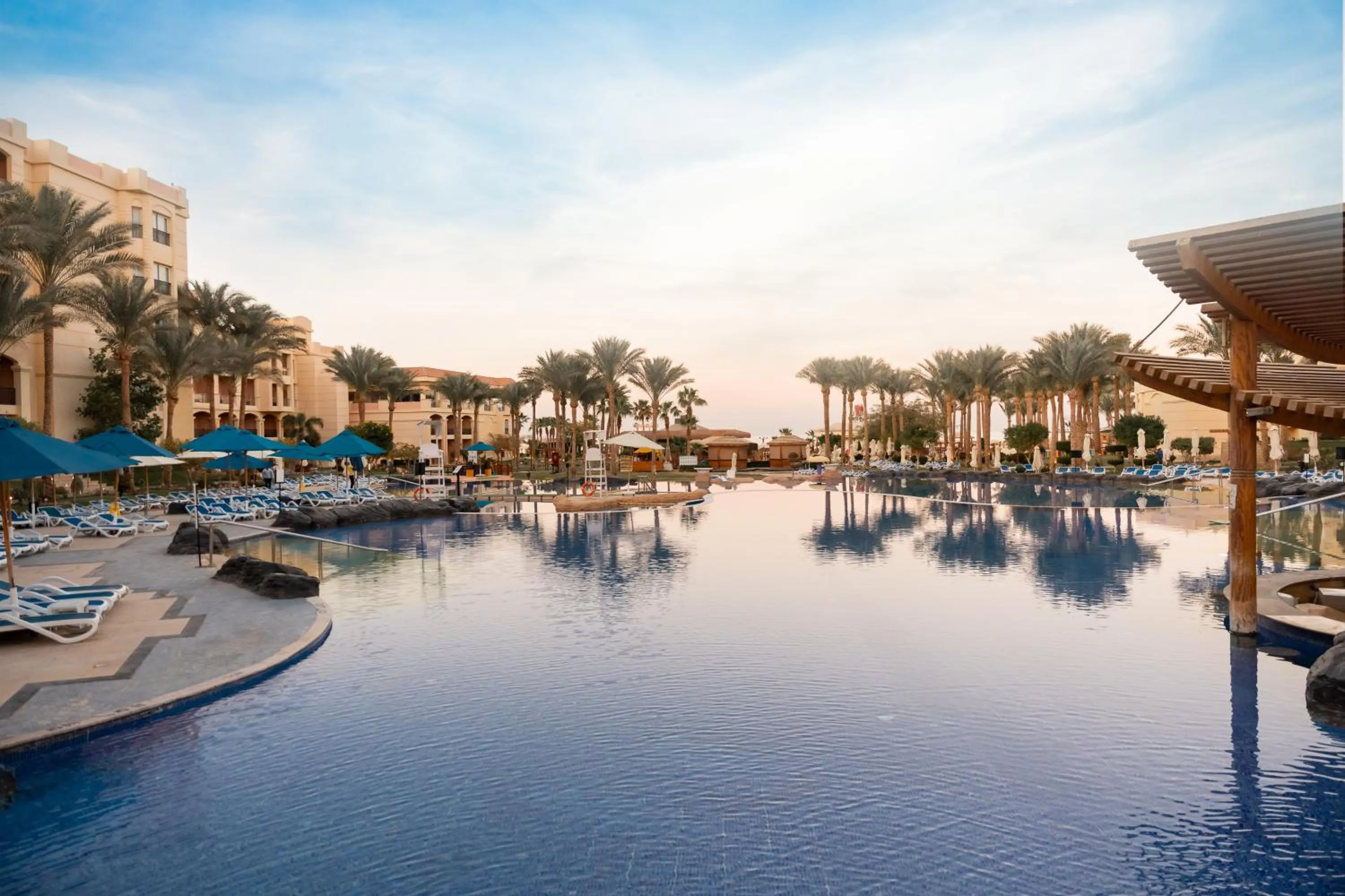 Swimming pool in Tropitel Sahl Hasheesh