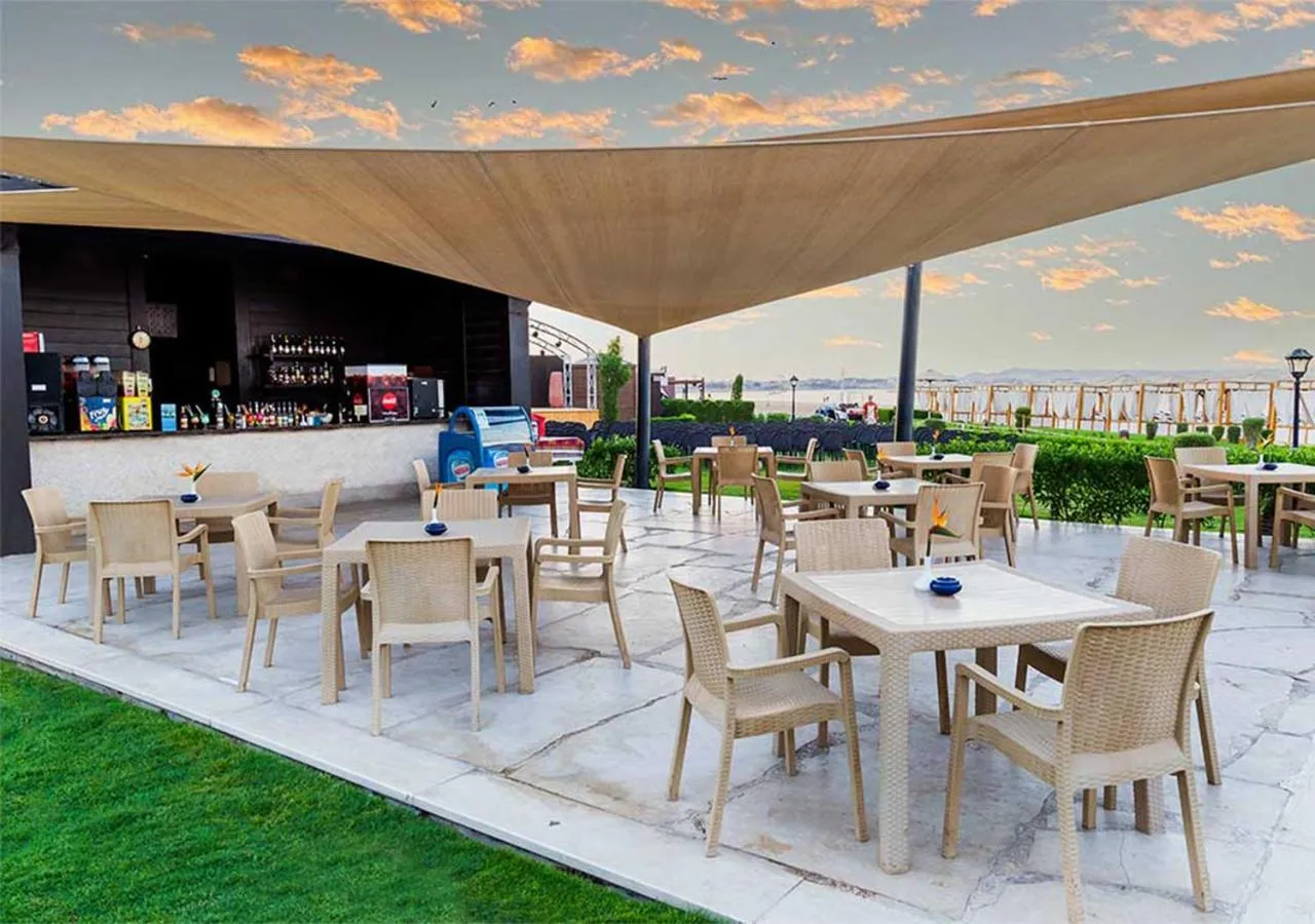 Restaurant/places to eat in Tropitel Sahl Hasheesh