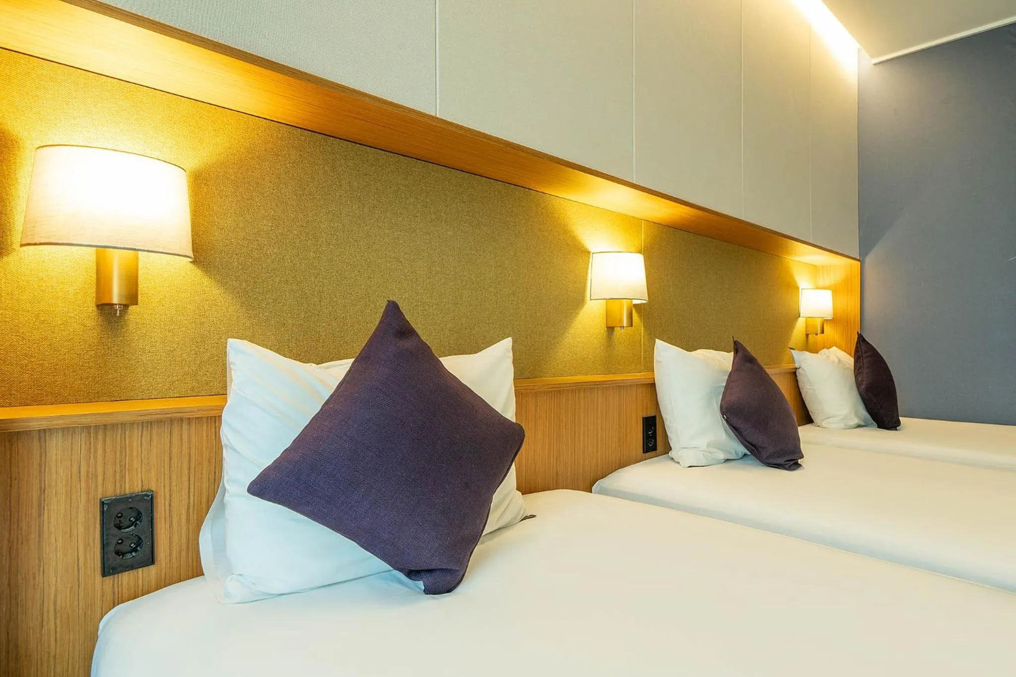 Bed in South Vandeco Hotel