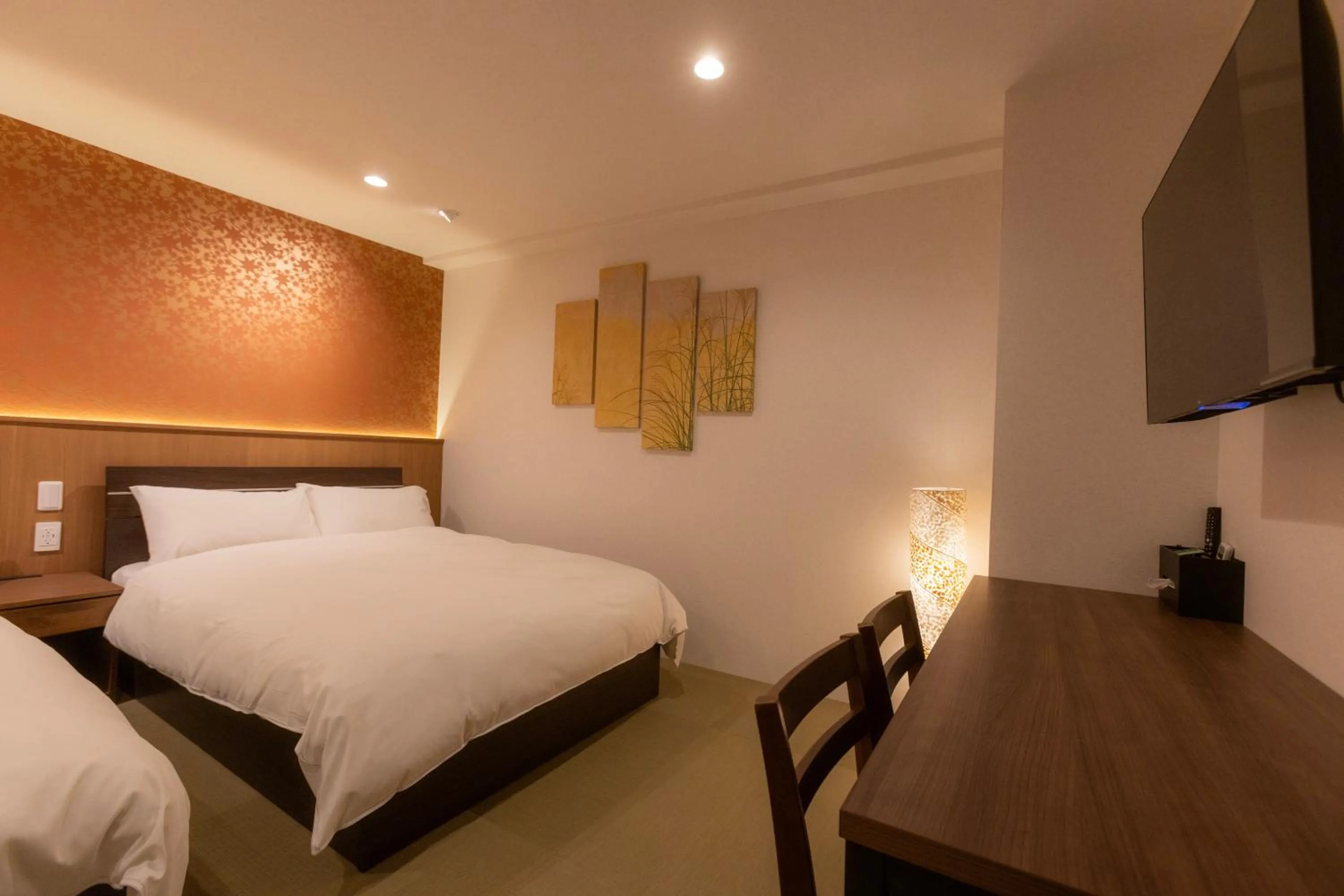 Bedroom, Bed in Miro Hotel Dotonbori