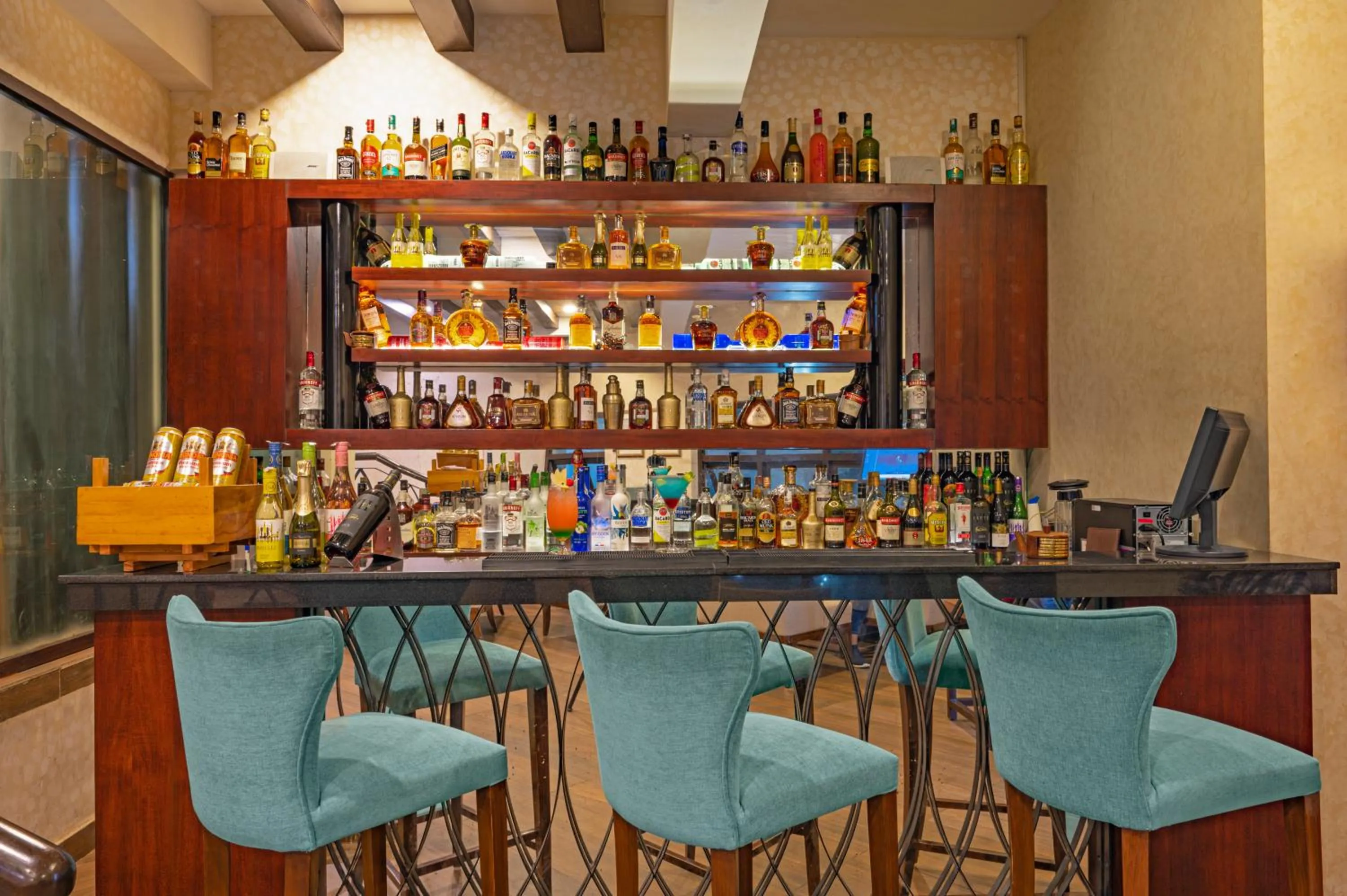 Lounge or bar in Sterling Yercaud