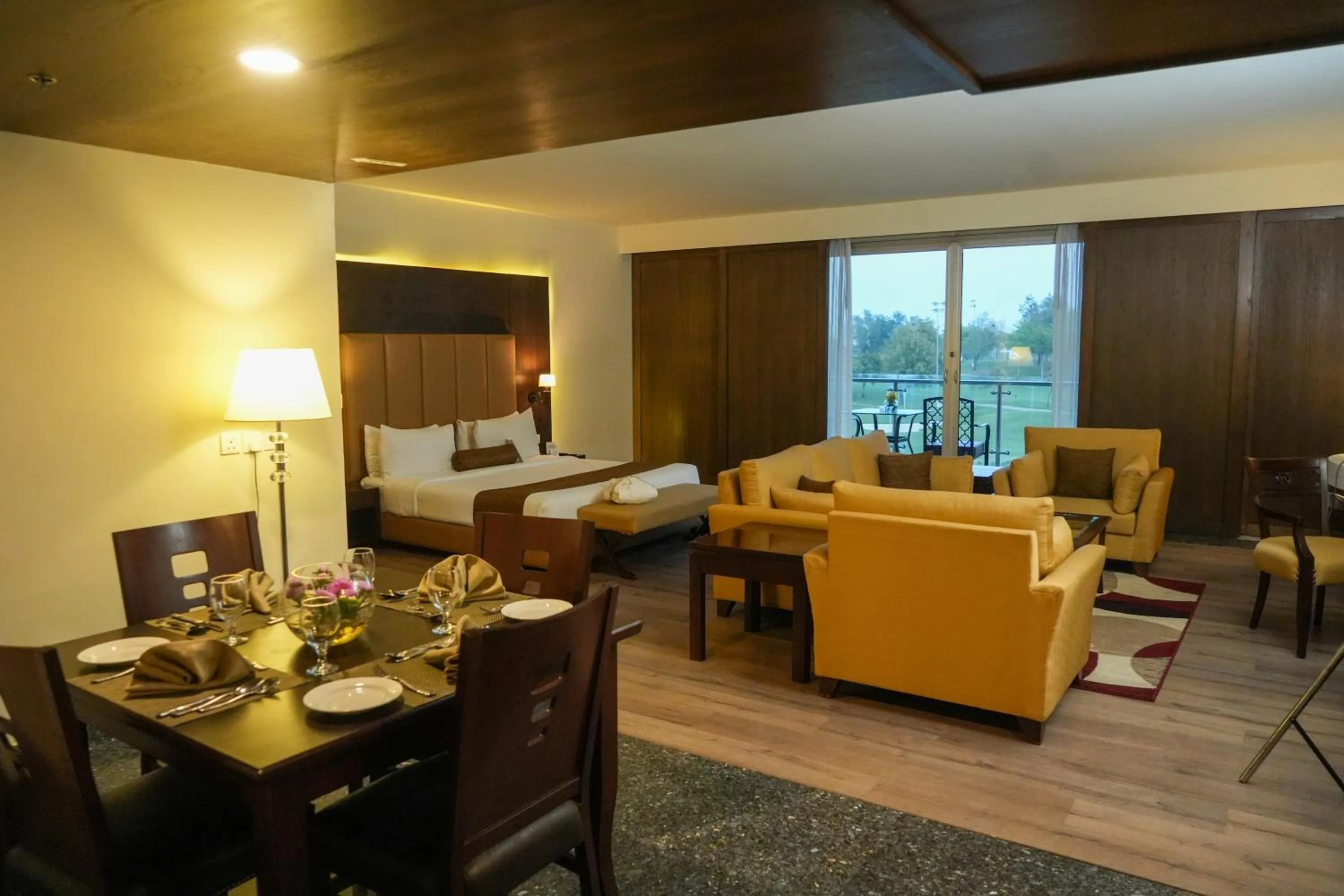 Bed in Defence Raya Golf & Country Club