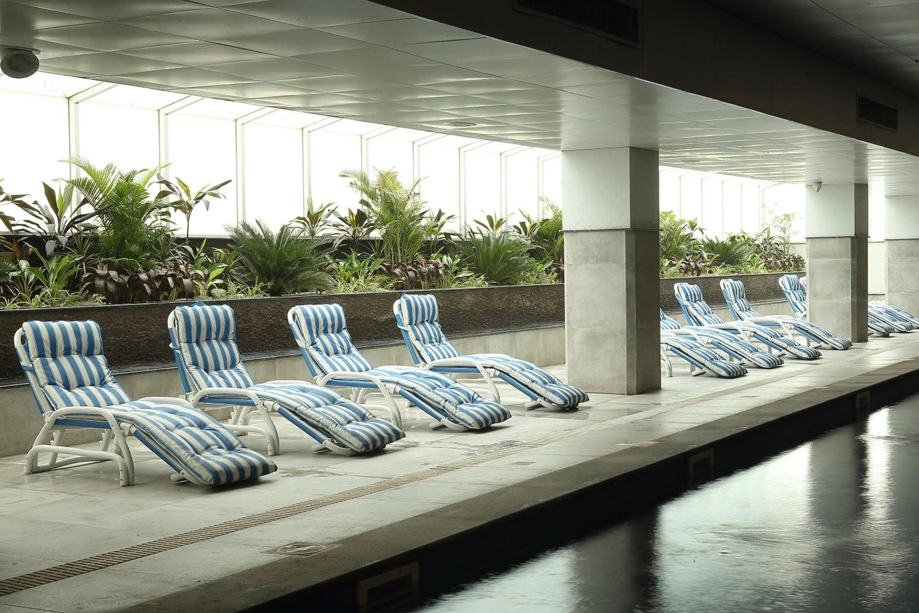 Swimming pool in Defence Raya Golf & Country Club