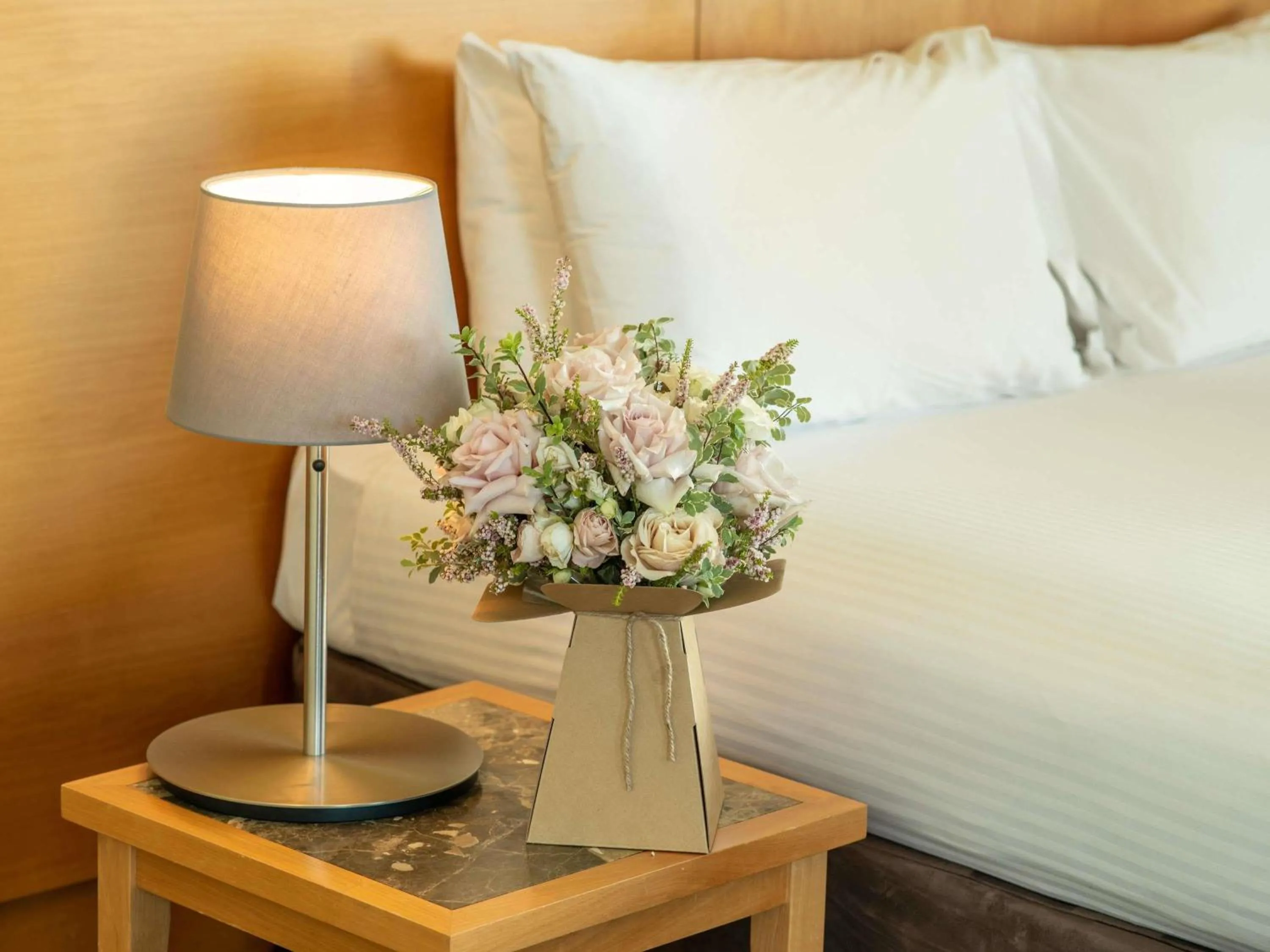 wedding, Bed in Novotel Perth Langley