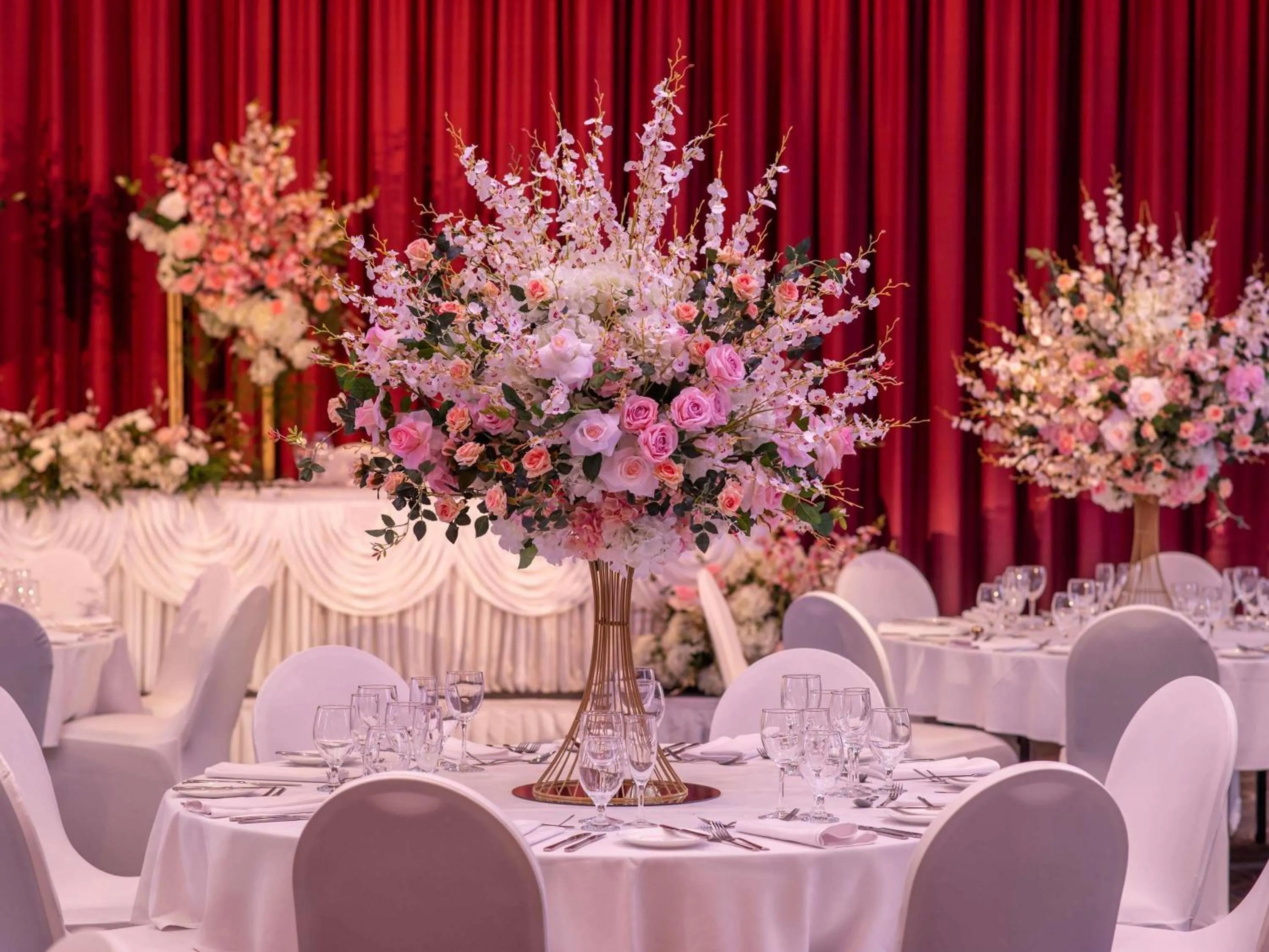 wedding in Novotel Perth Langley