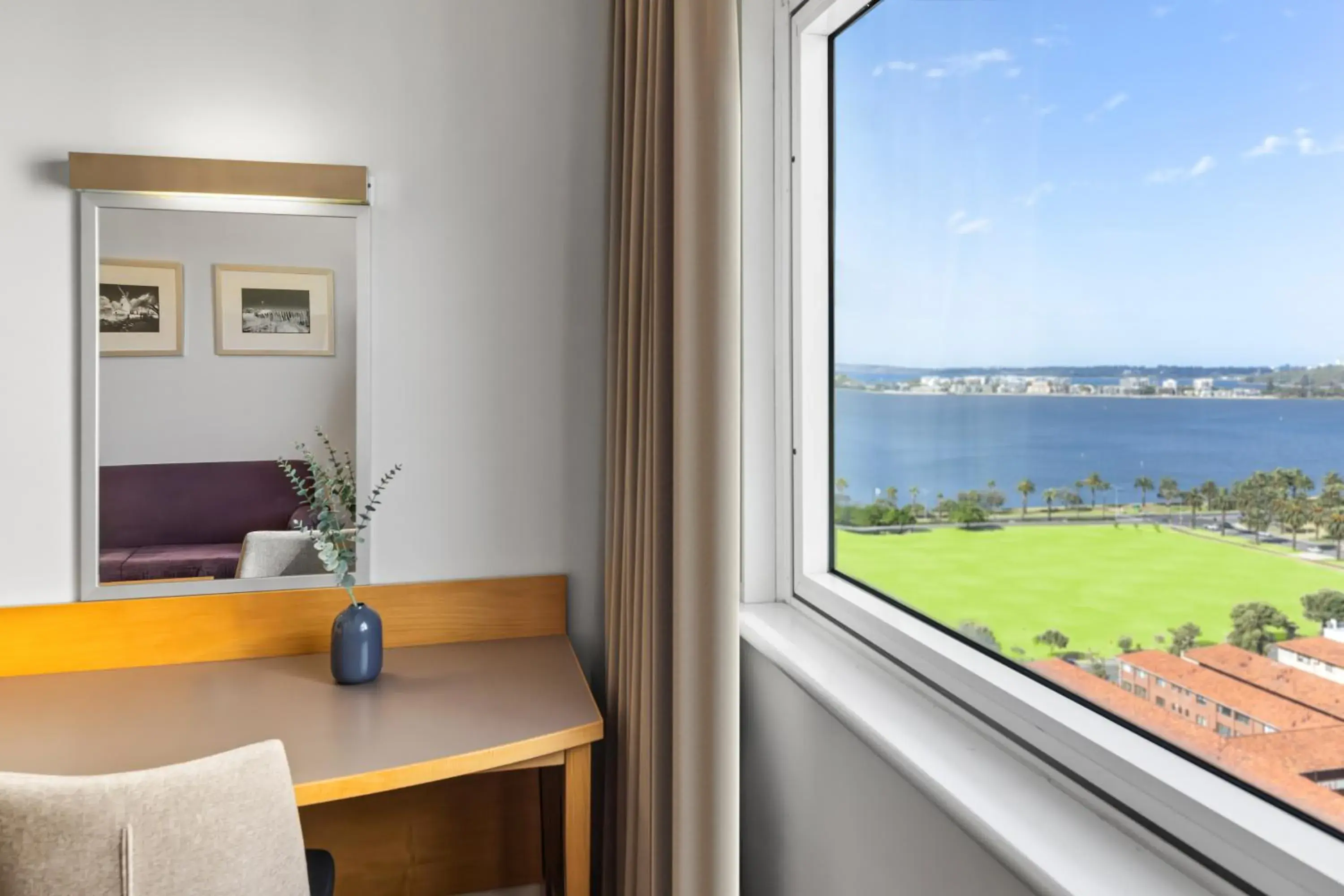 View (from property/room) in Novotel Perth Langley View (from property/room) in Novotel Perth Langley