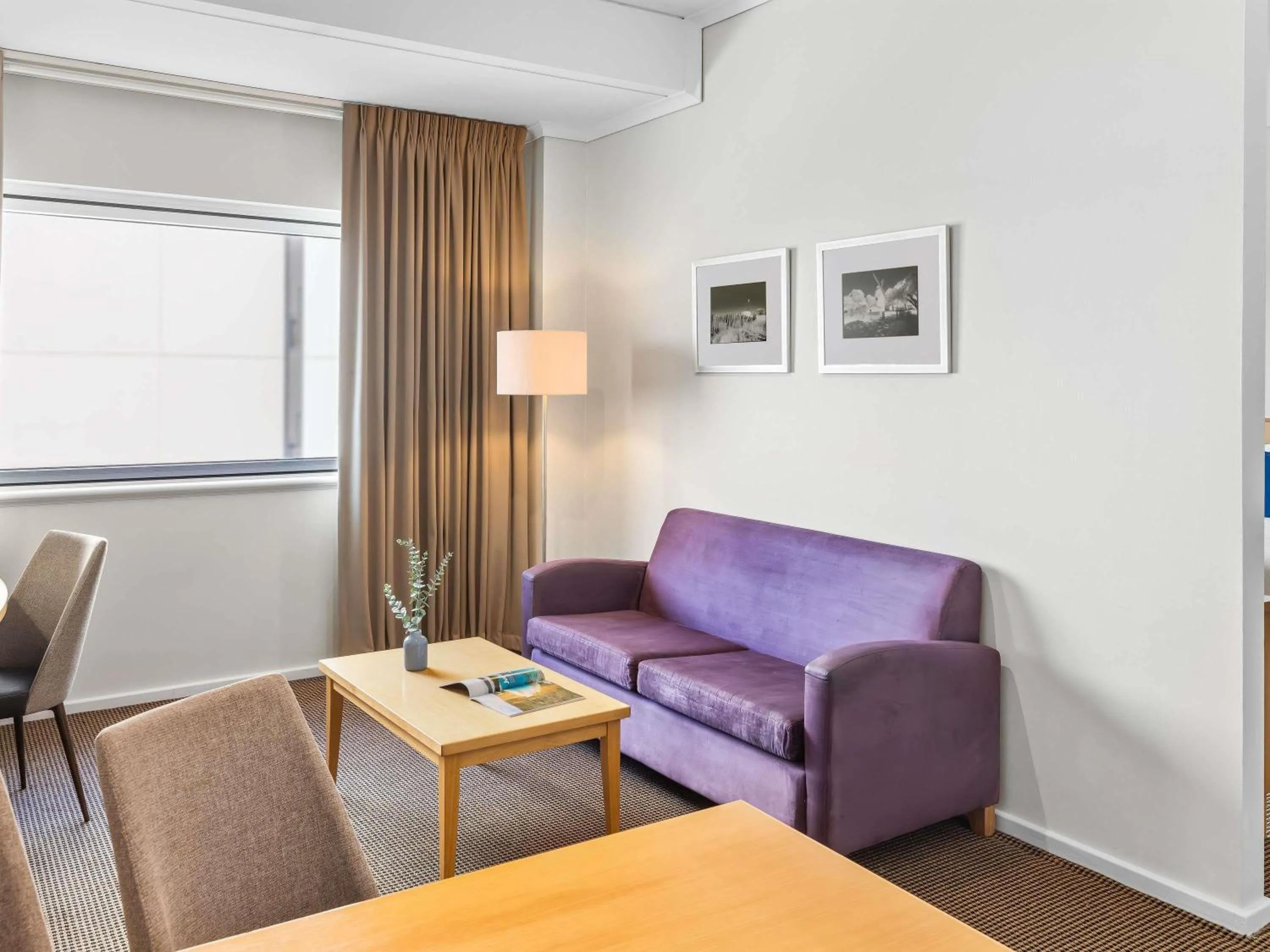 Bedroom in Novotel Perth Langley