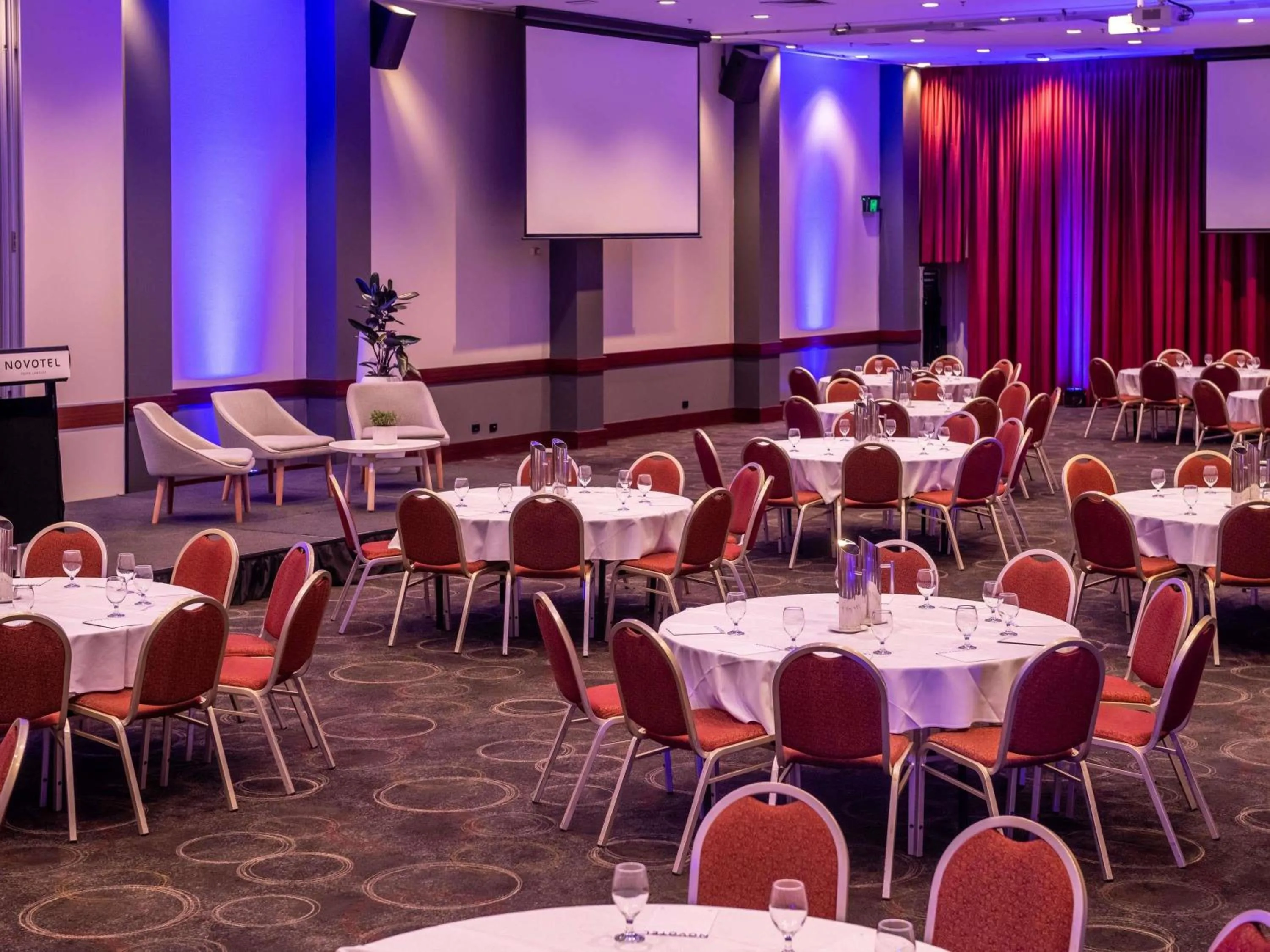 Meeting/conference room in Novotel Perth Langley