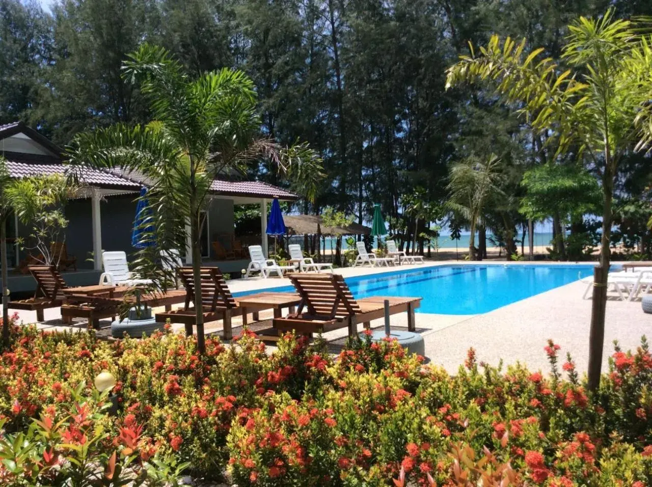 Swimming pool in Cousin Koh Kho Khao Beach Swimming pool in Cousin Koh Kho Khao Beach