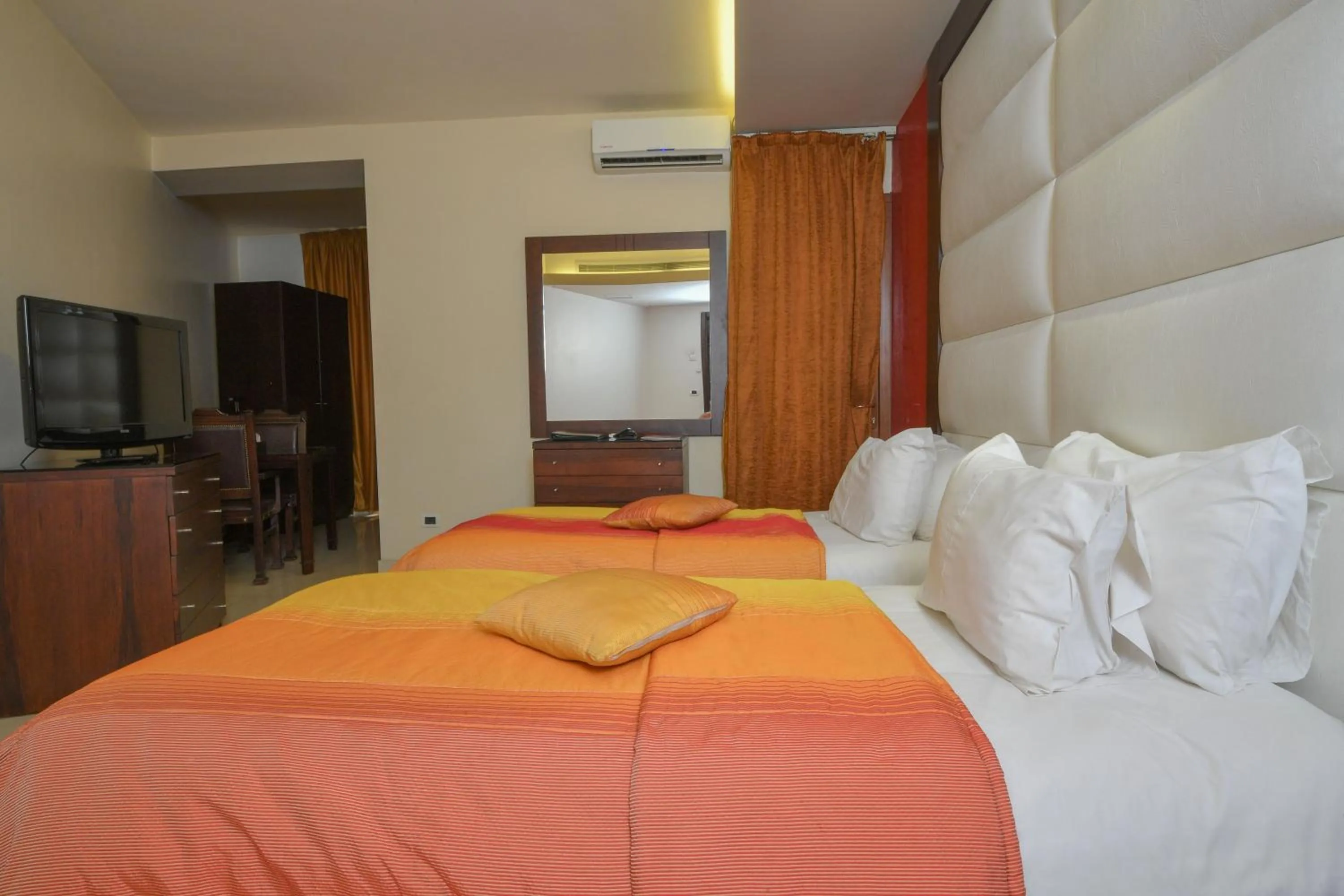 Bedroom, Bed in Hollywood Inn Boutique Hotel