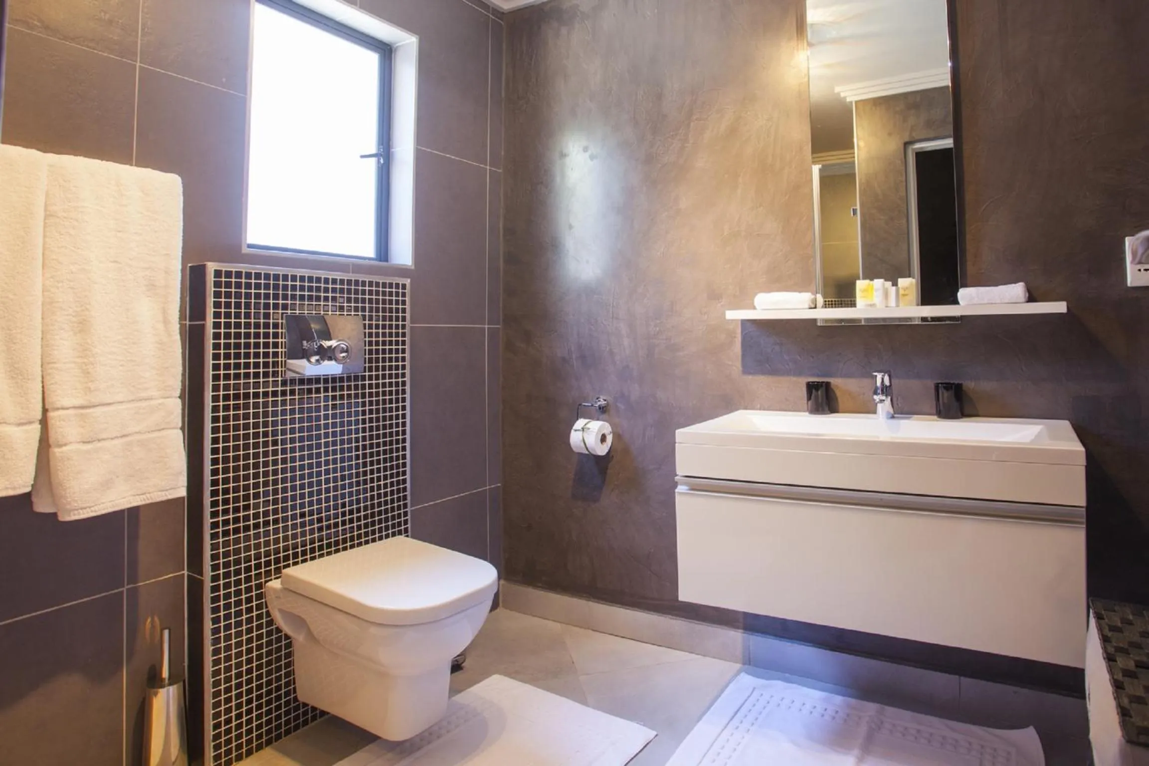 Bathroom in Villa Moyal