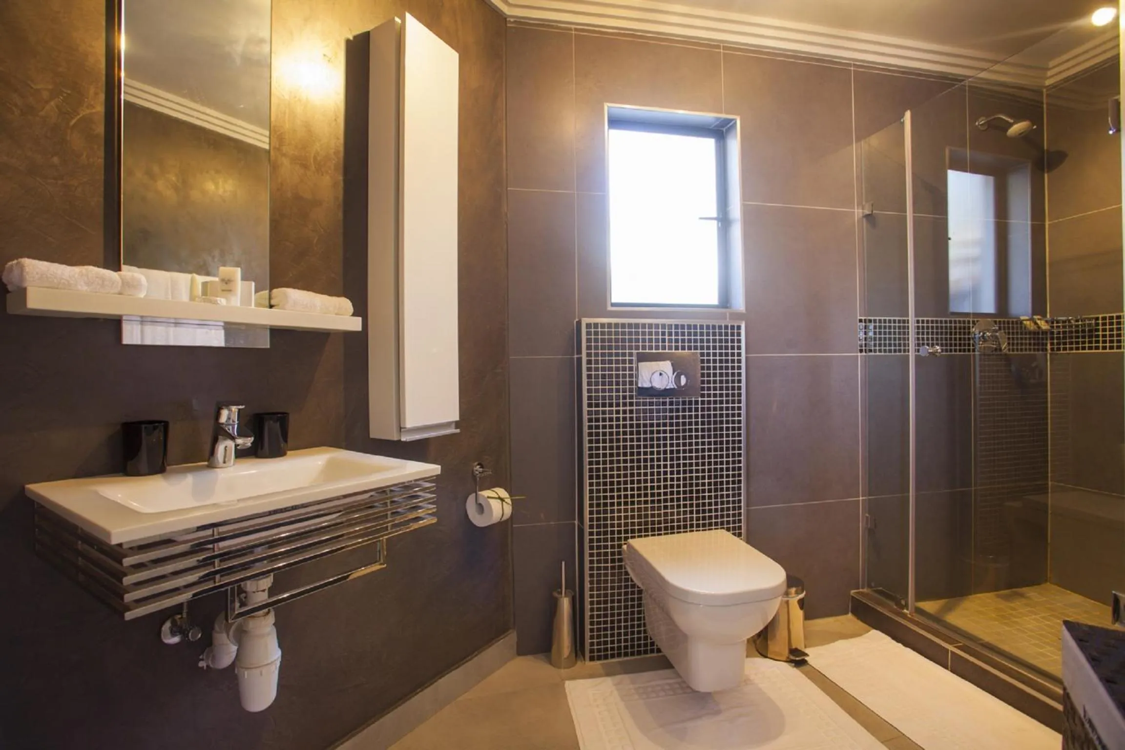 Bathroom in Villa Moyal