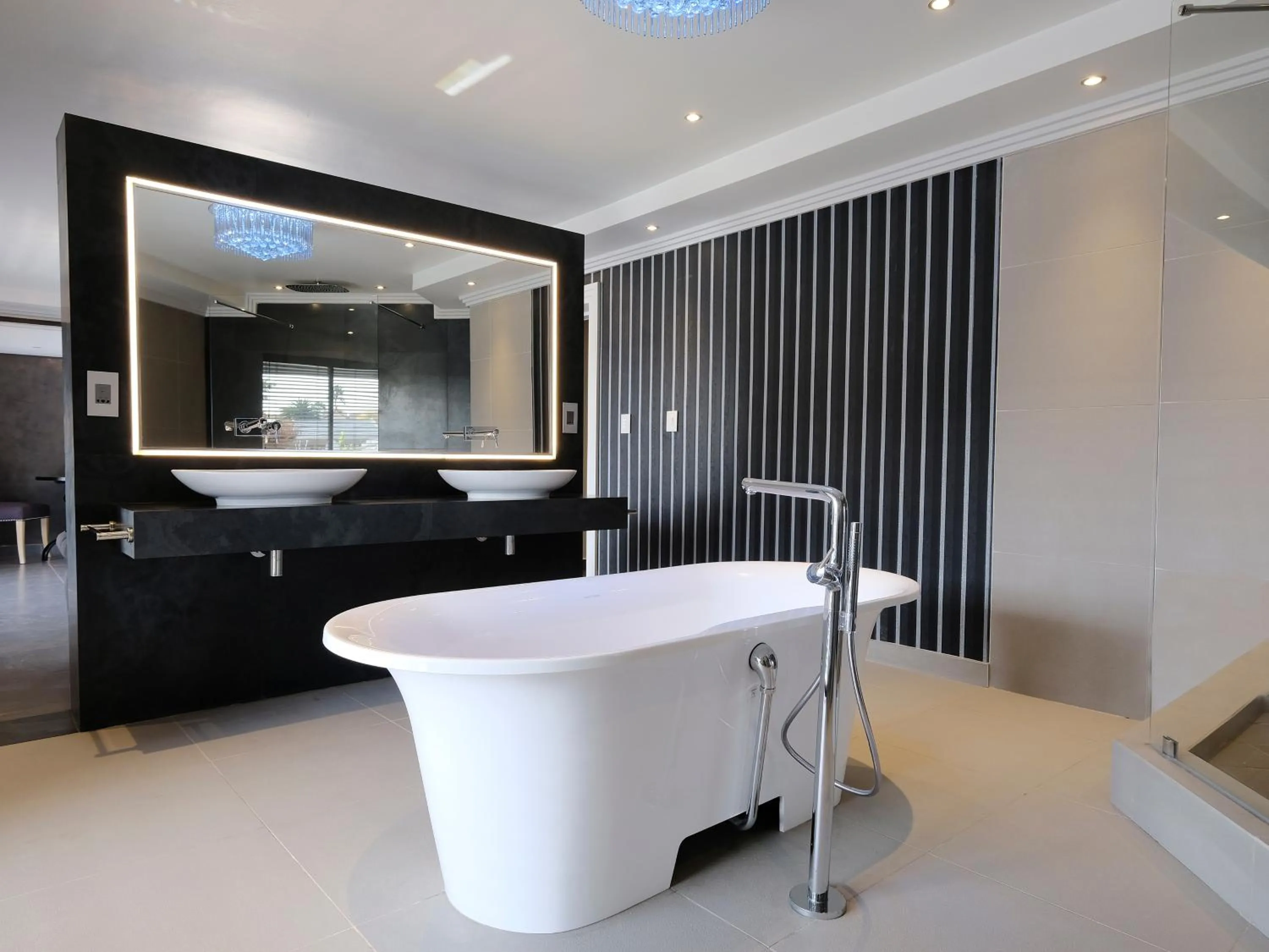 Bathroom in Villa Moyal