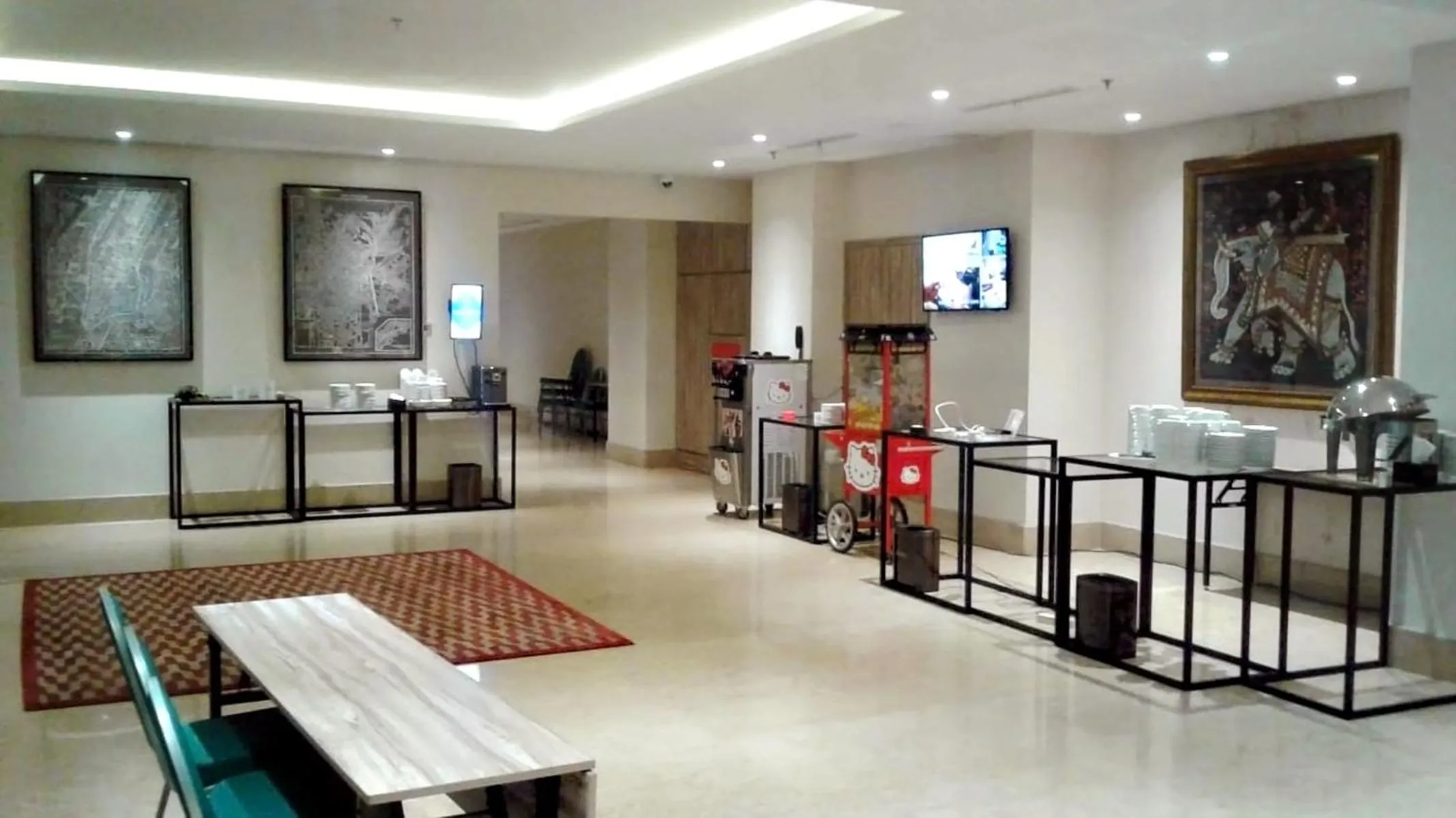 Meeting/conference room in Erian Hotel