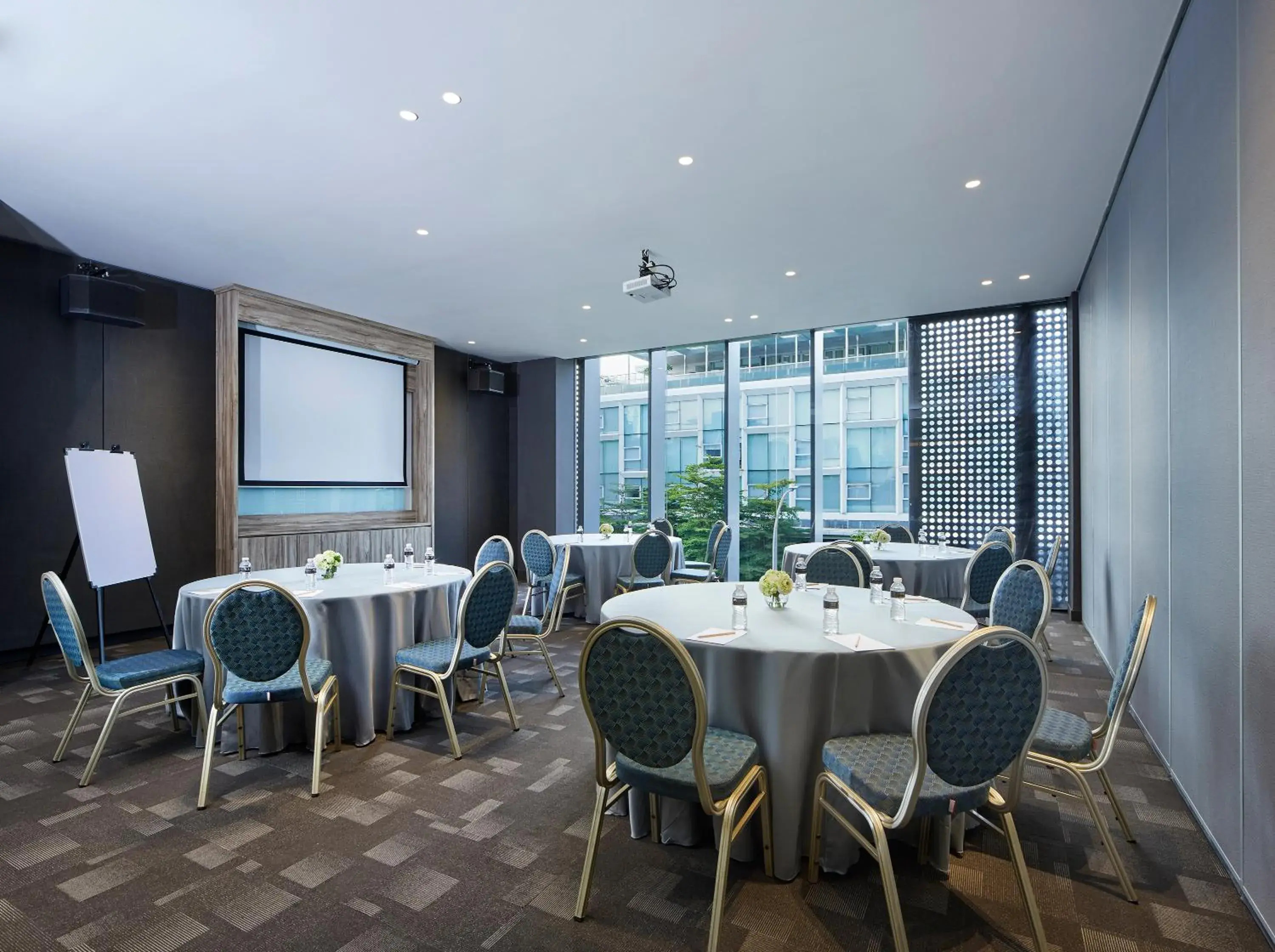 Meeting/conference room in Erian Hotel
