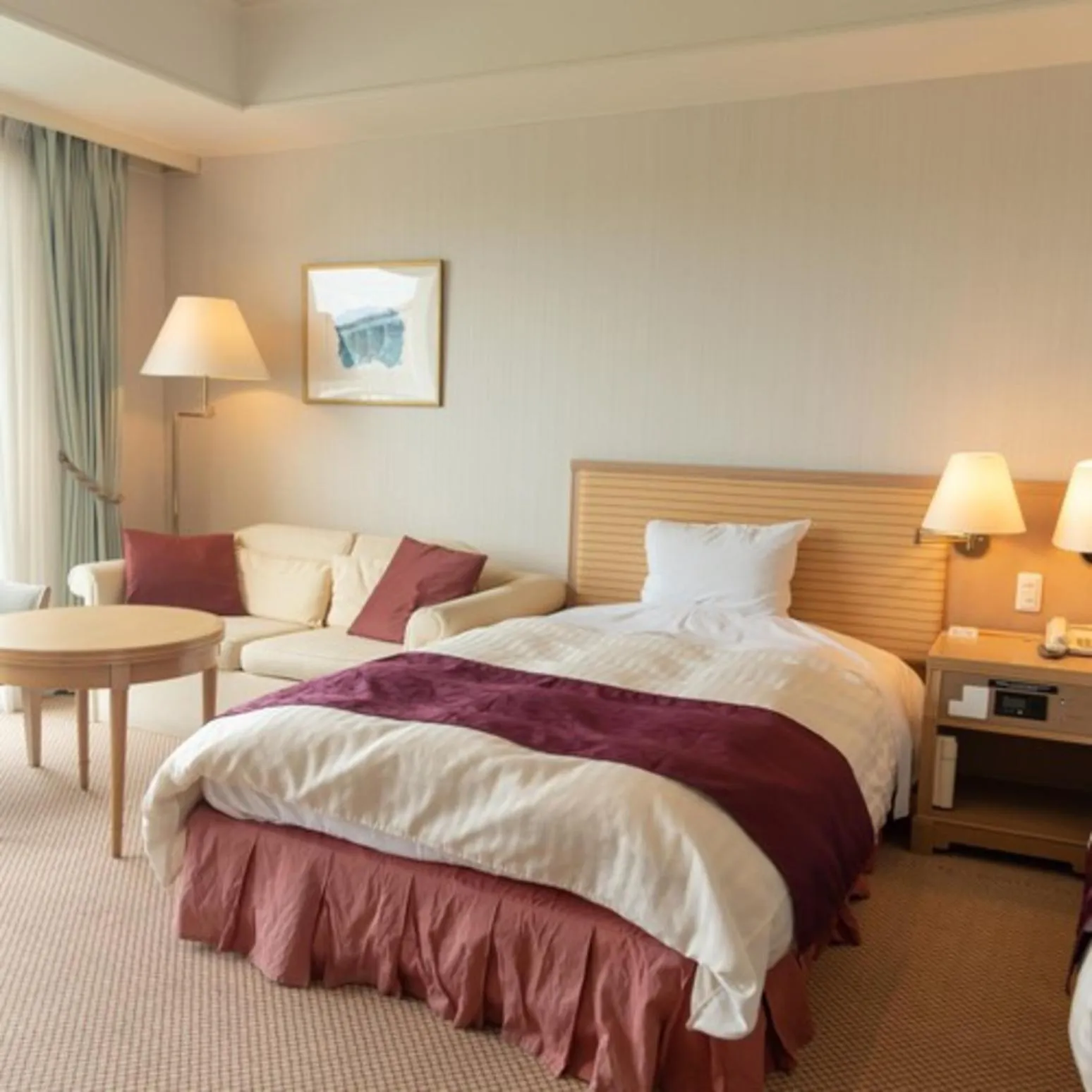 Bed in Onahama Ocean Hotel & Golf Club