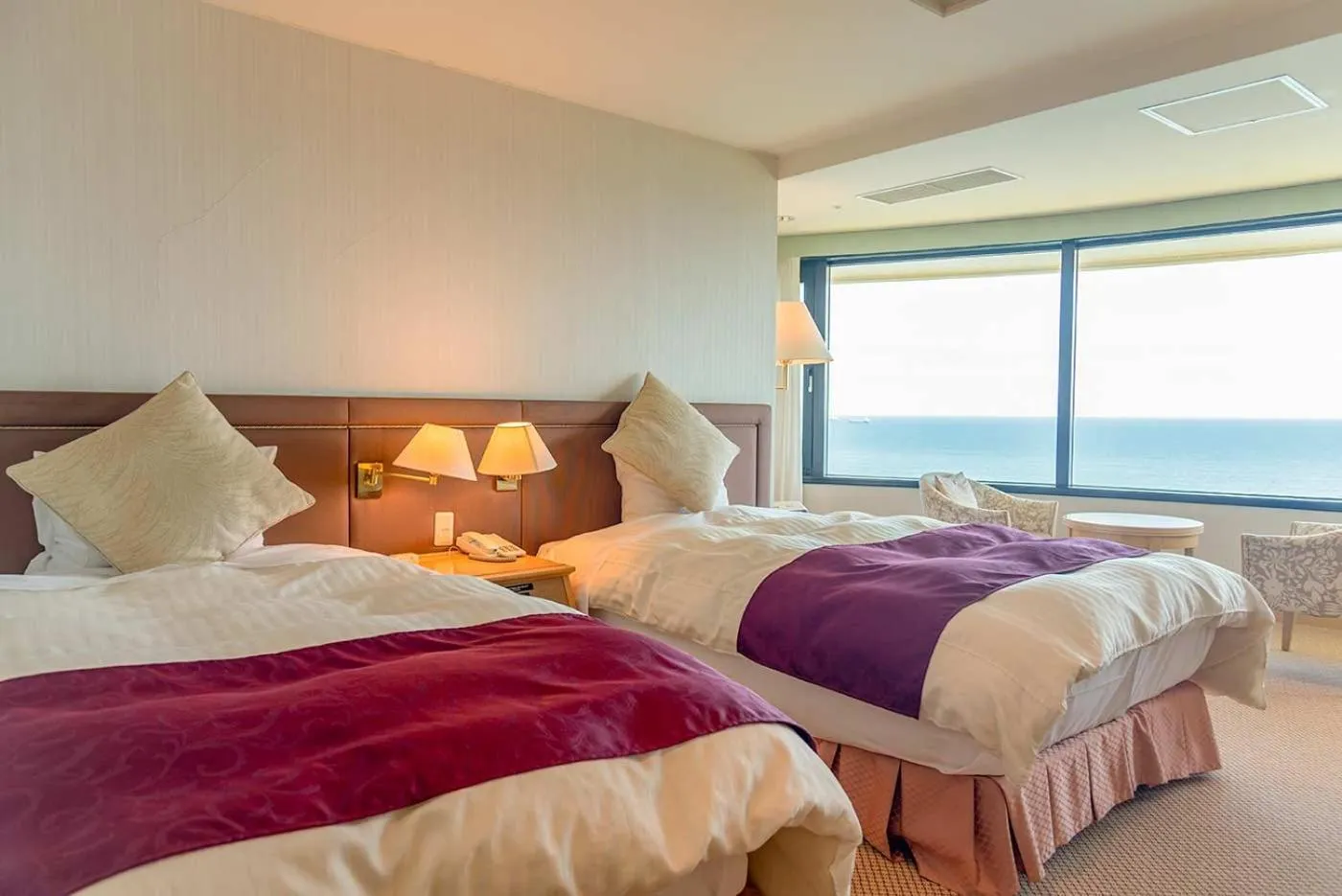 Bed in Onahama Ocean Hotel & Golf Club