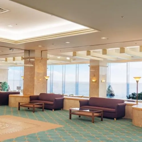 Communal lounge/ TV room in Onahama Ocean Hotel & Golf Club