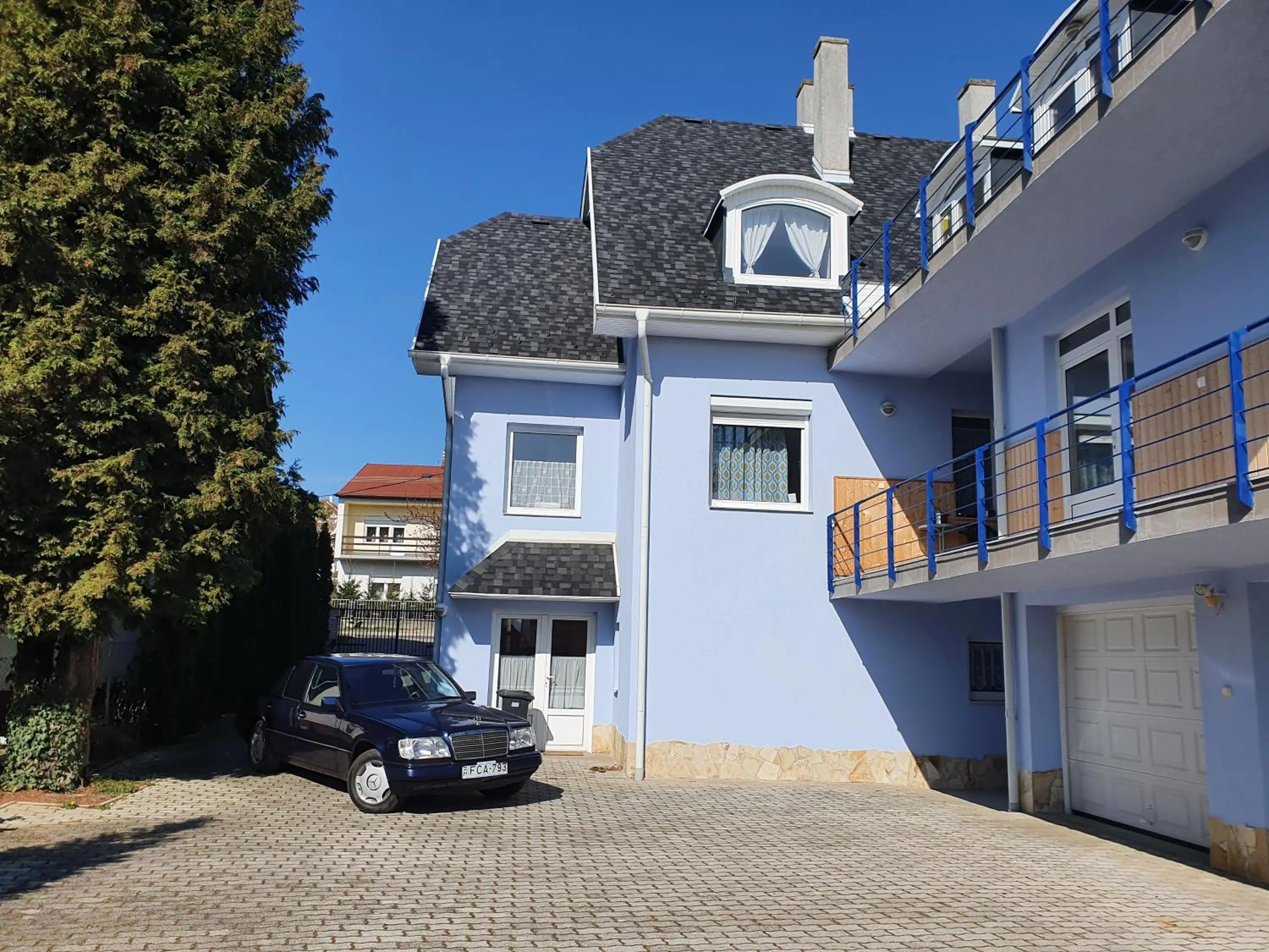 Laguna Apartmanház