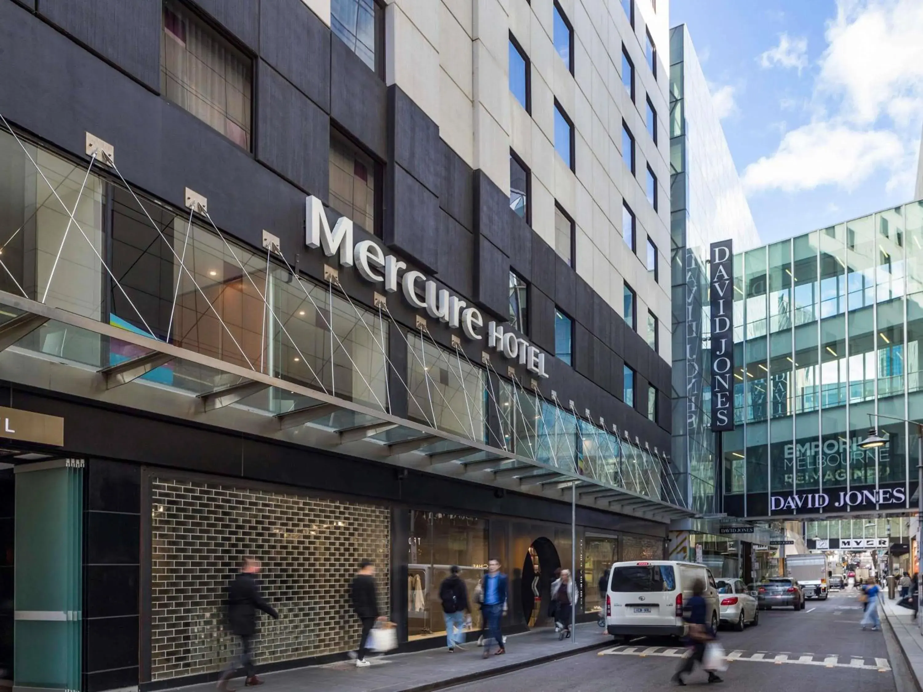 Property building in Mercure Welcome Melbourne Property building in Mercure Welcome Melbourne