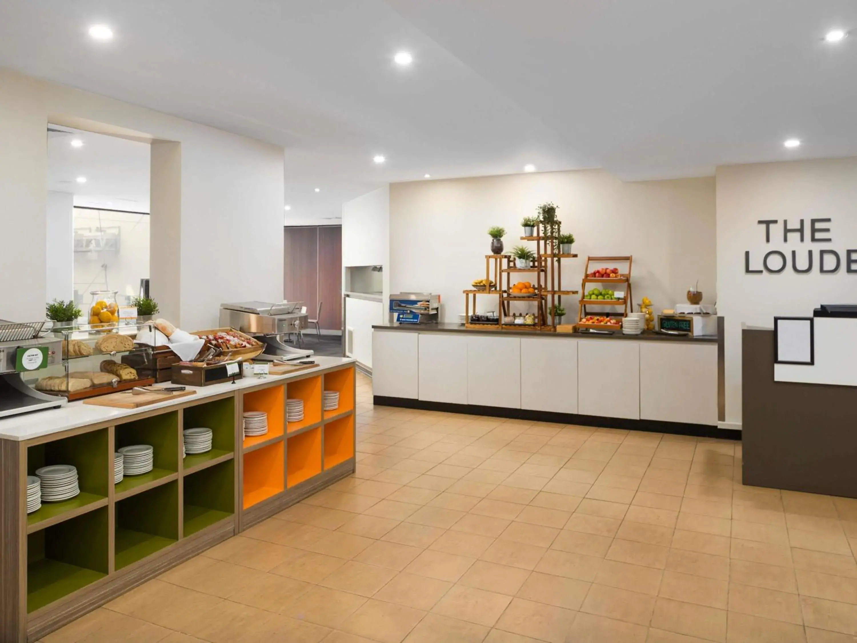 Property building in Mercure Welcome Melbourne Property building in Mercure Welcome Melbourne