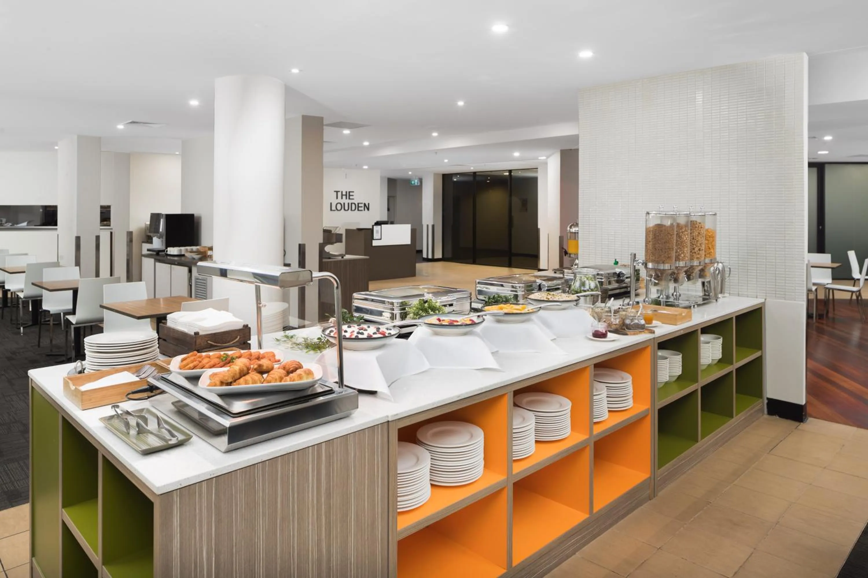 Breakfast in Mercure Welcome Melbourne