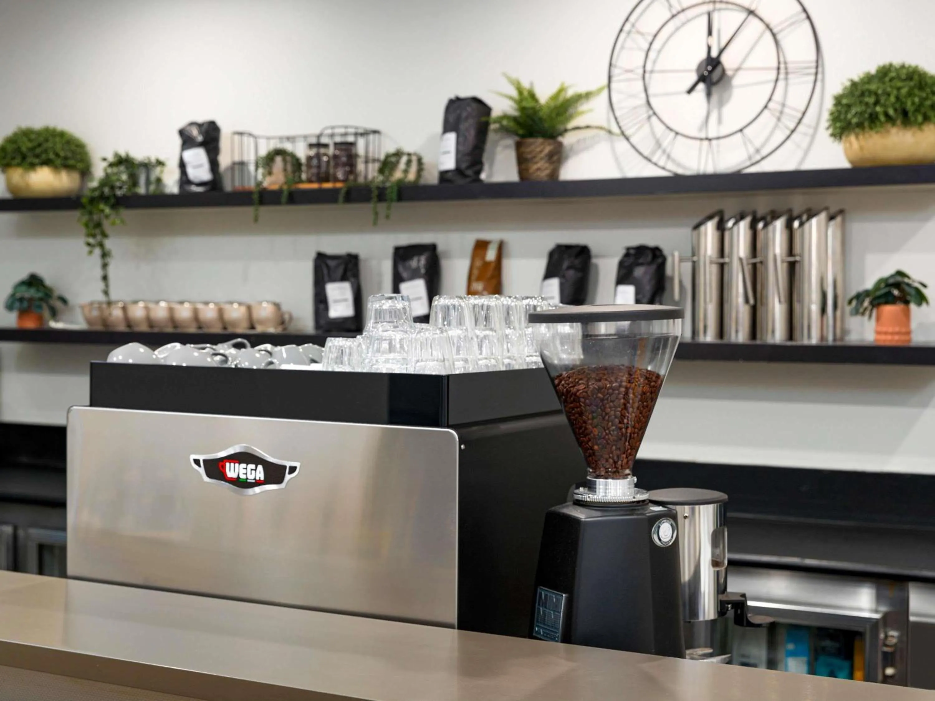 Restaurant/places to eat in Mercure Welcome Melbourne