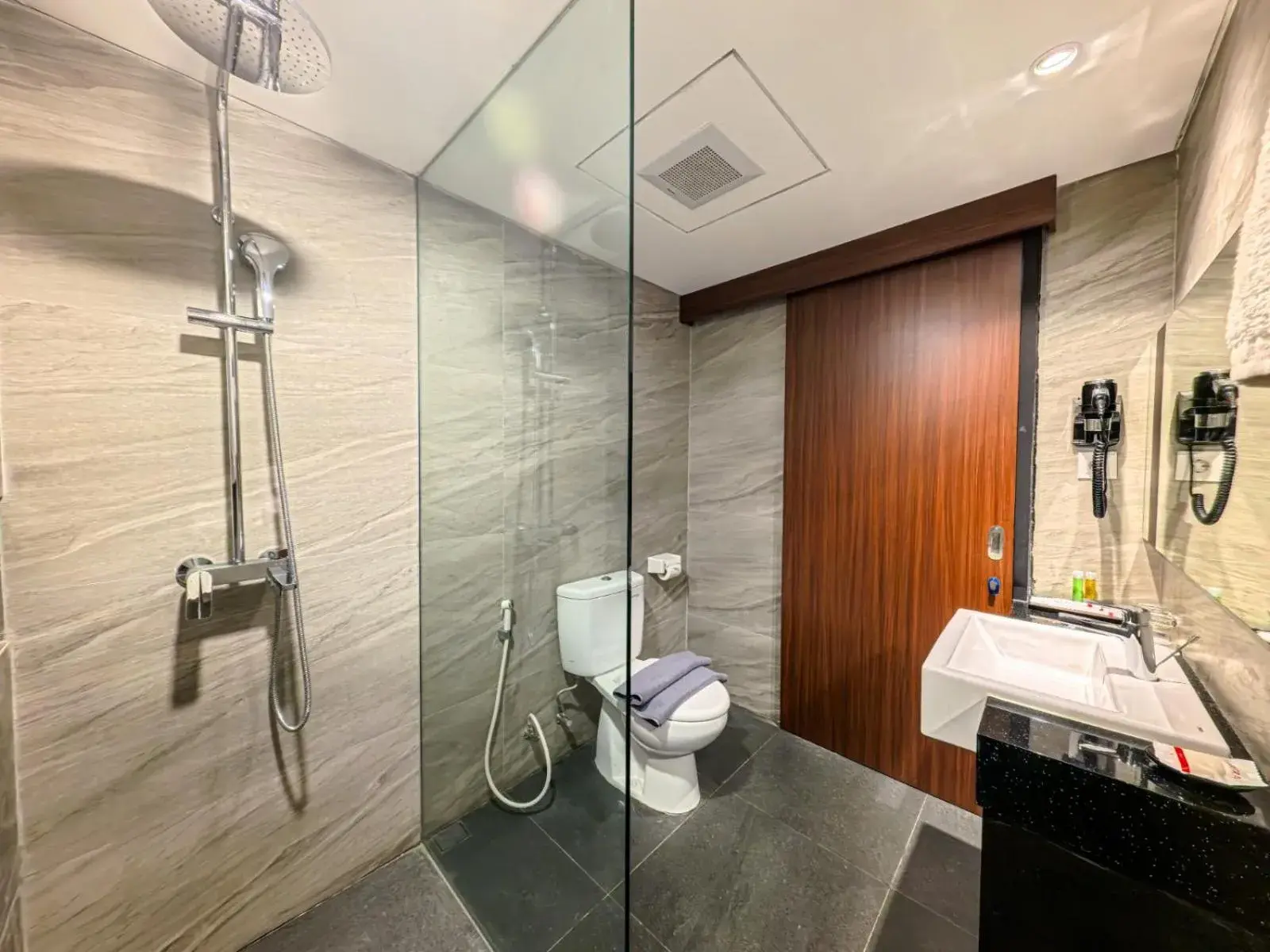 Patra Semarang Hotel & Convention Patra Semarang Hotel & Convention